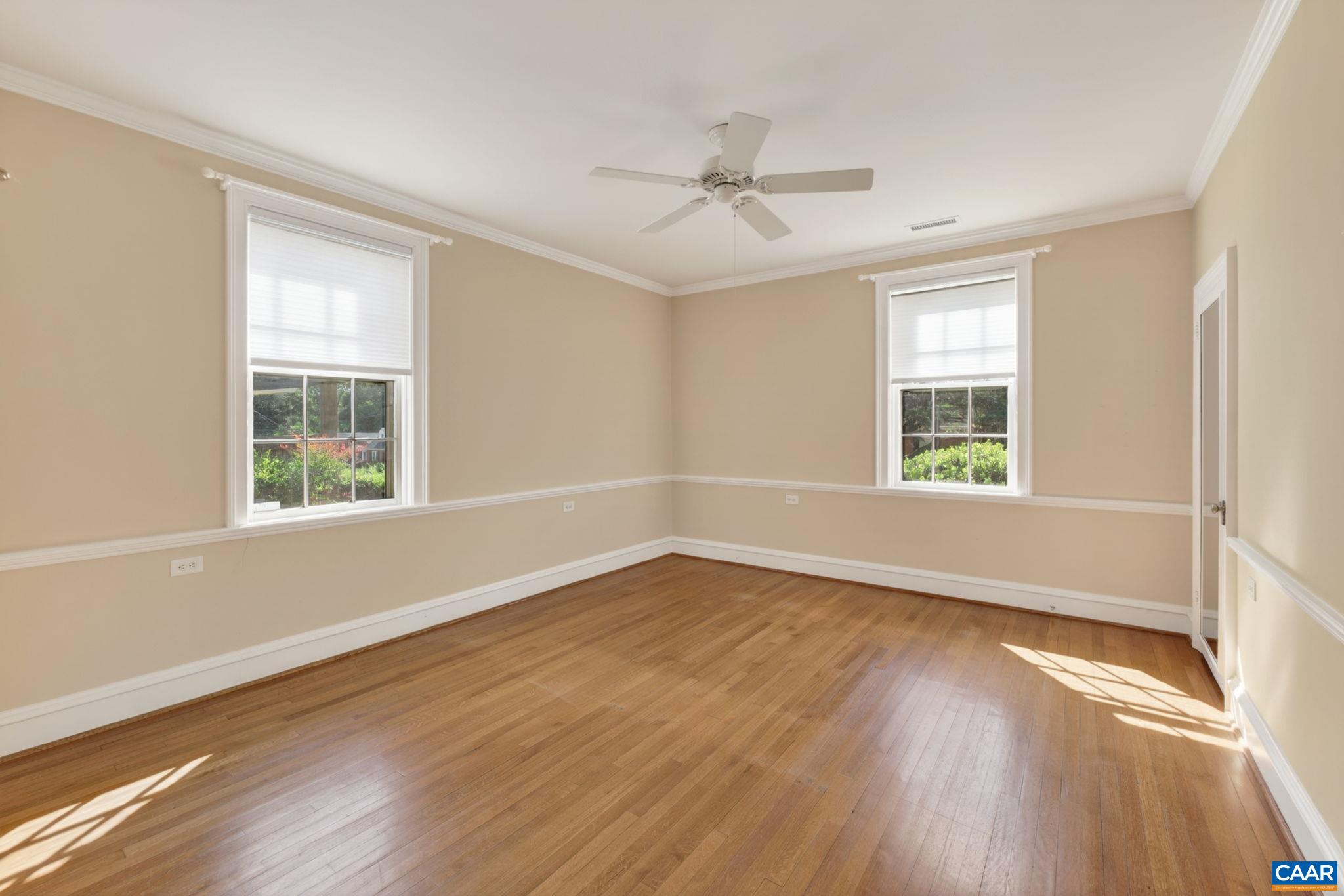 321 ALDERMAN RD