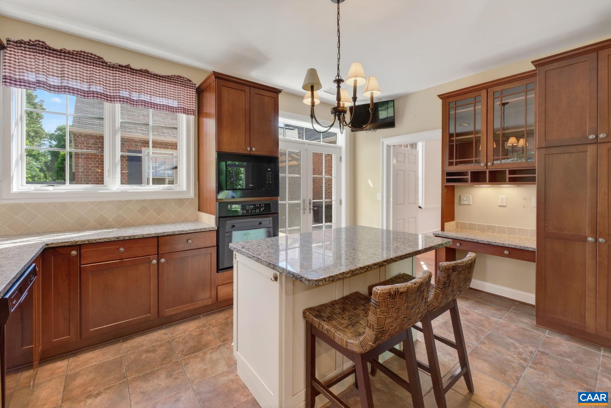 321 ALDERMAN RD