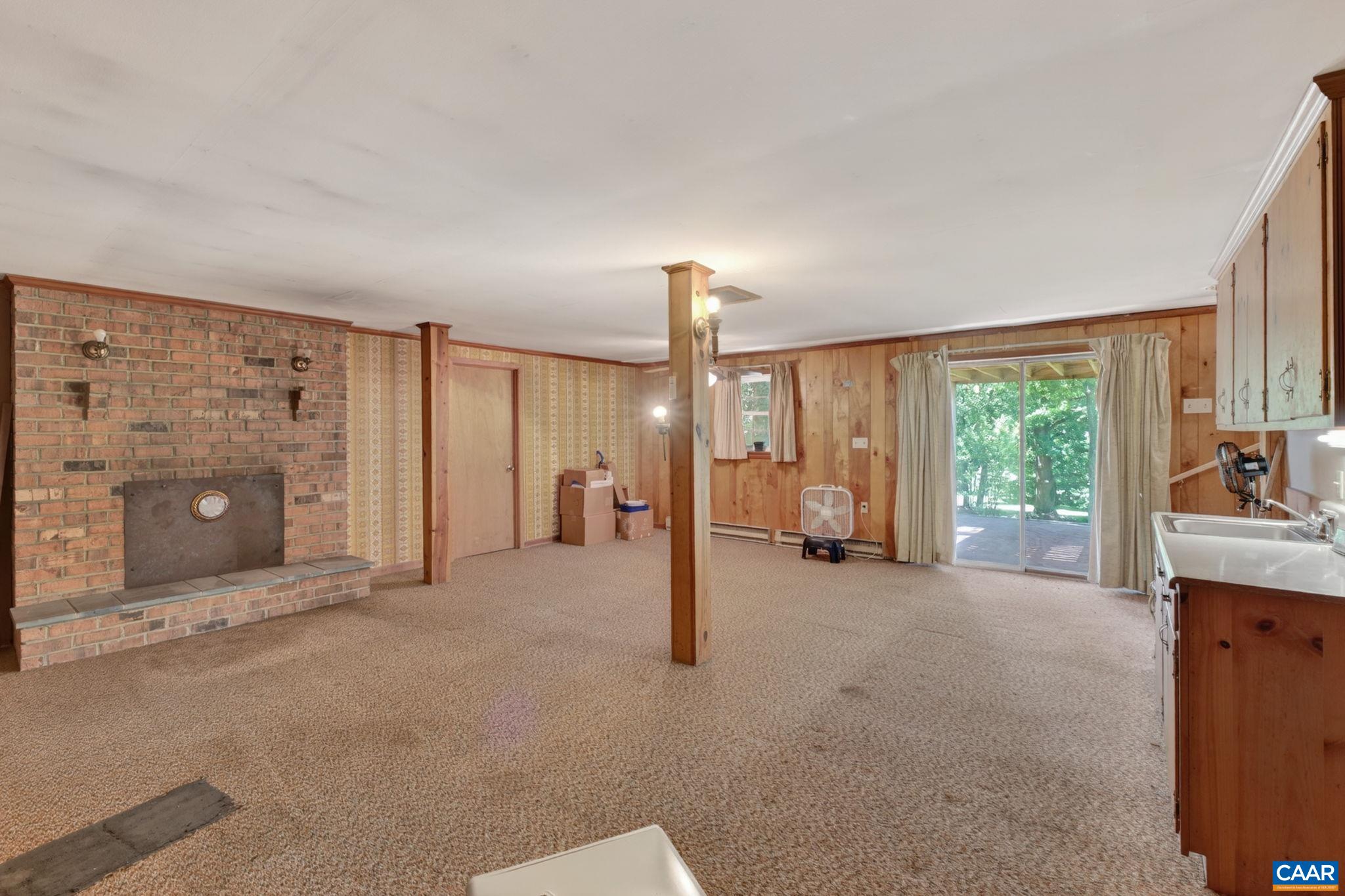 754 TILMAN RD