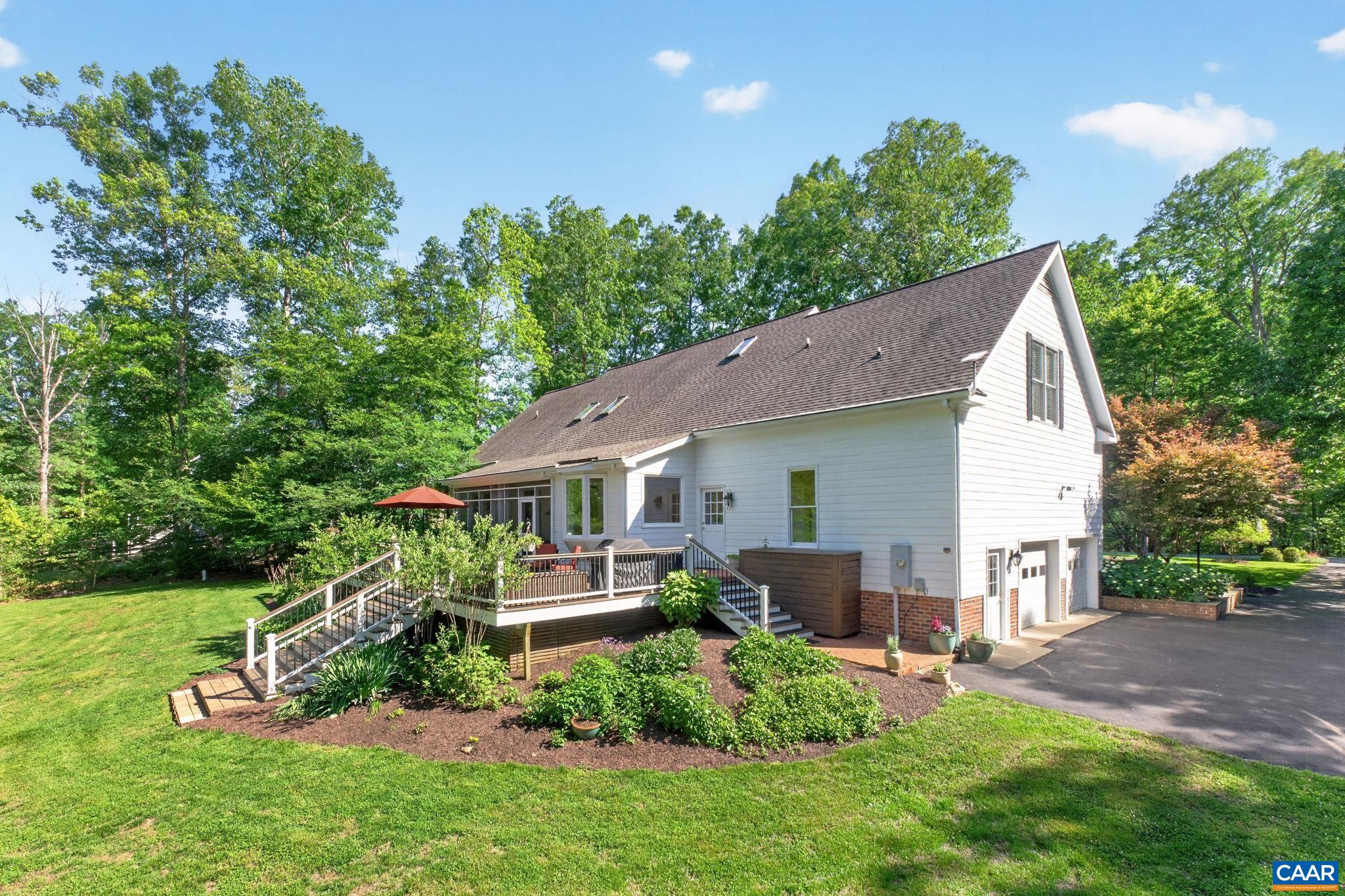 251 PELHAM DR