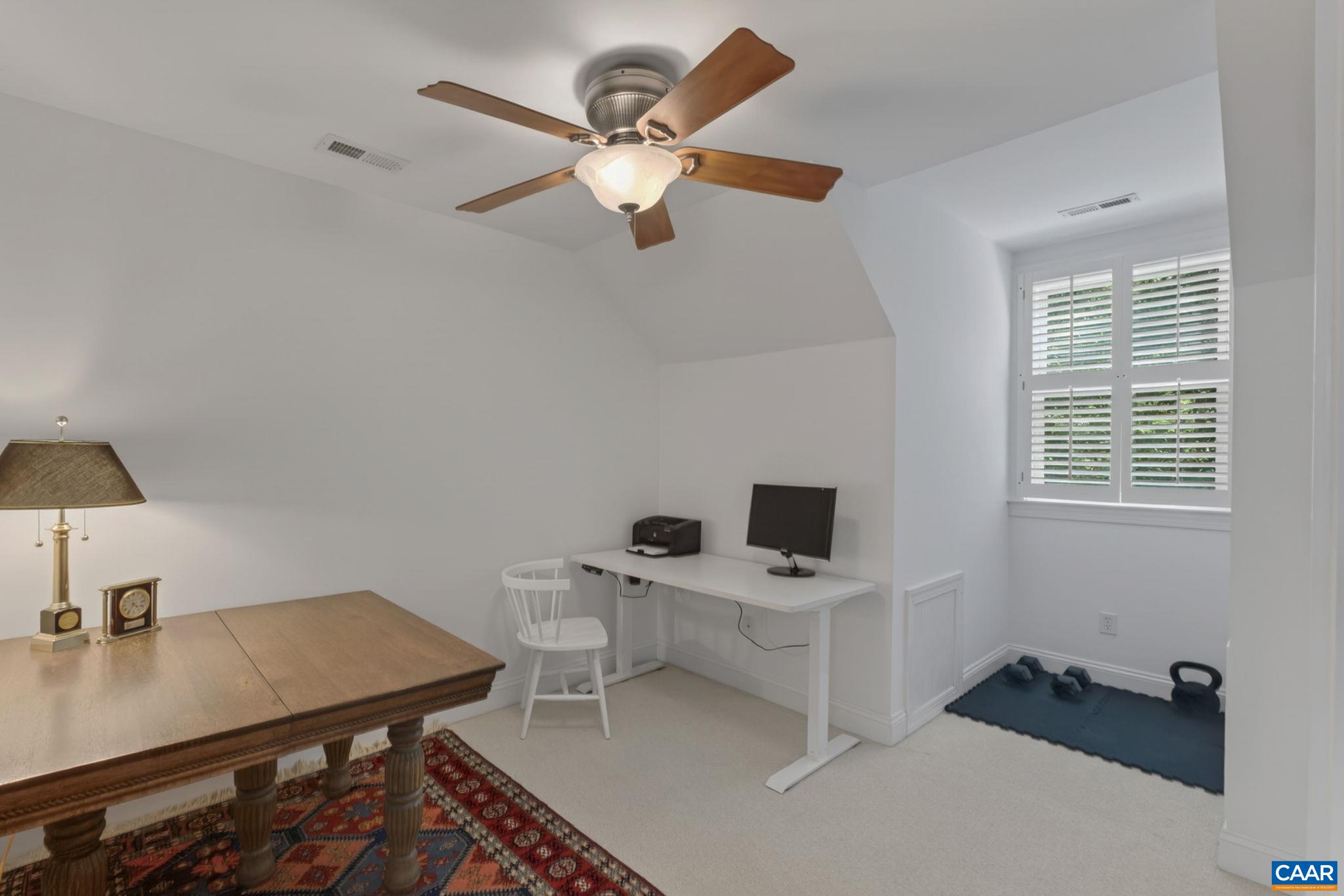 251 PELHAM DR