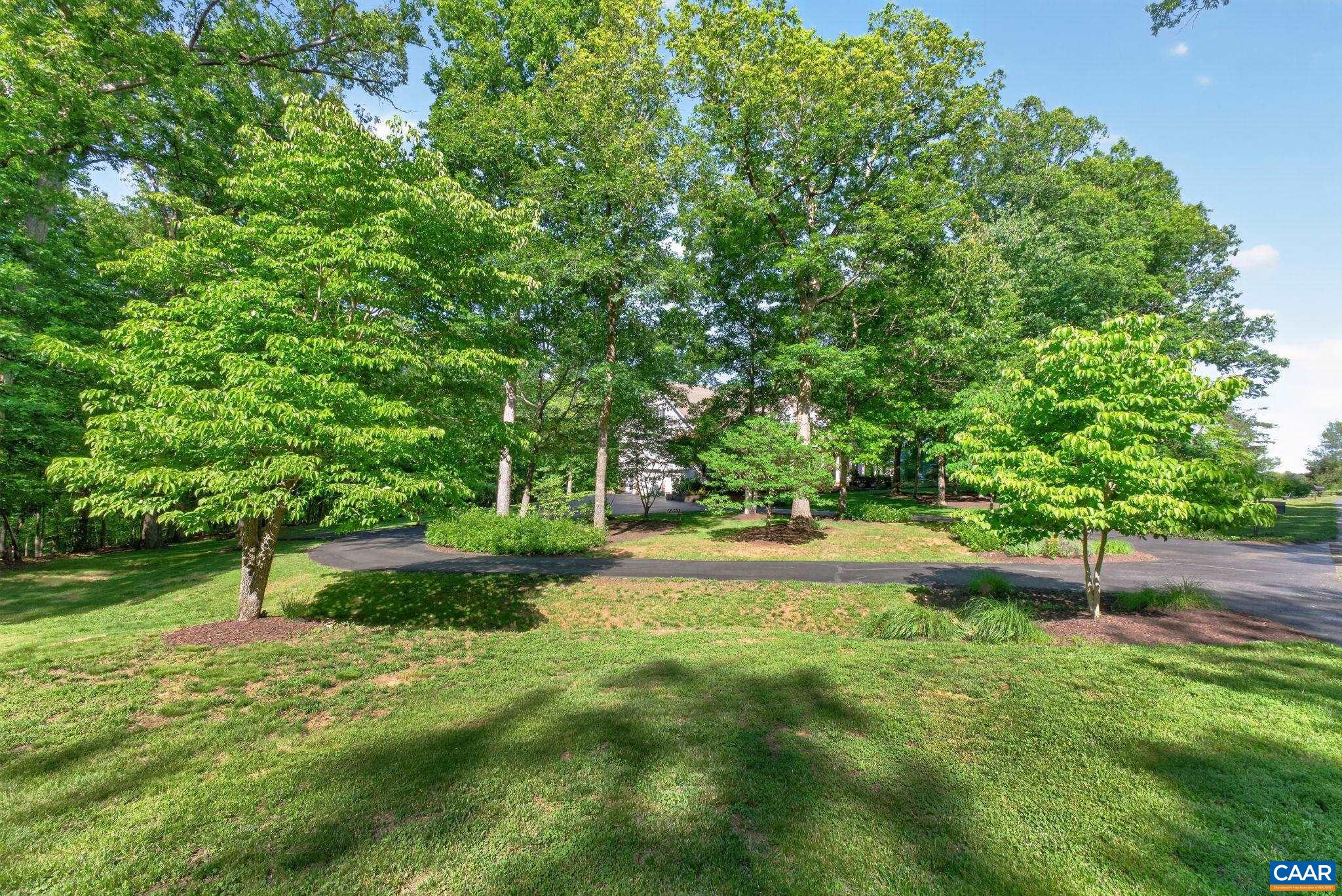 251 PELHAM DR