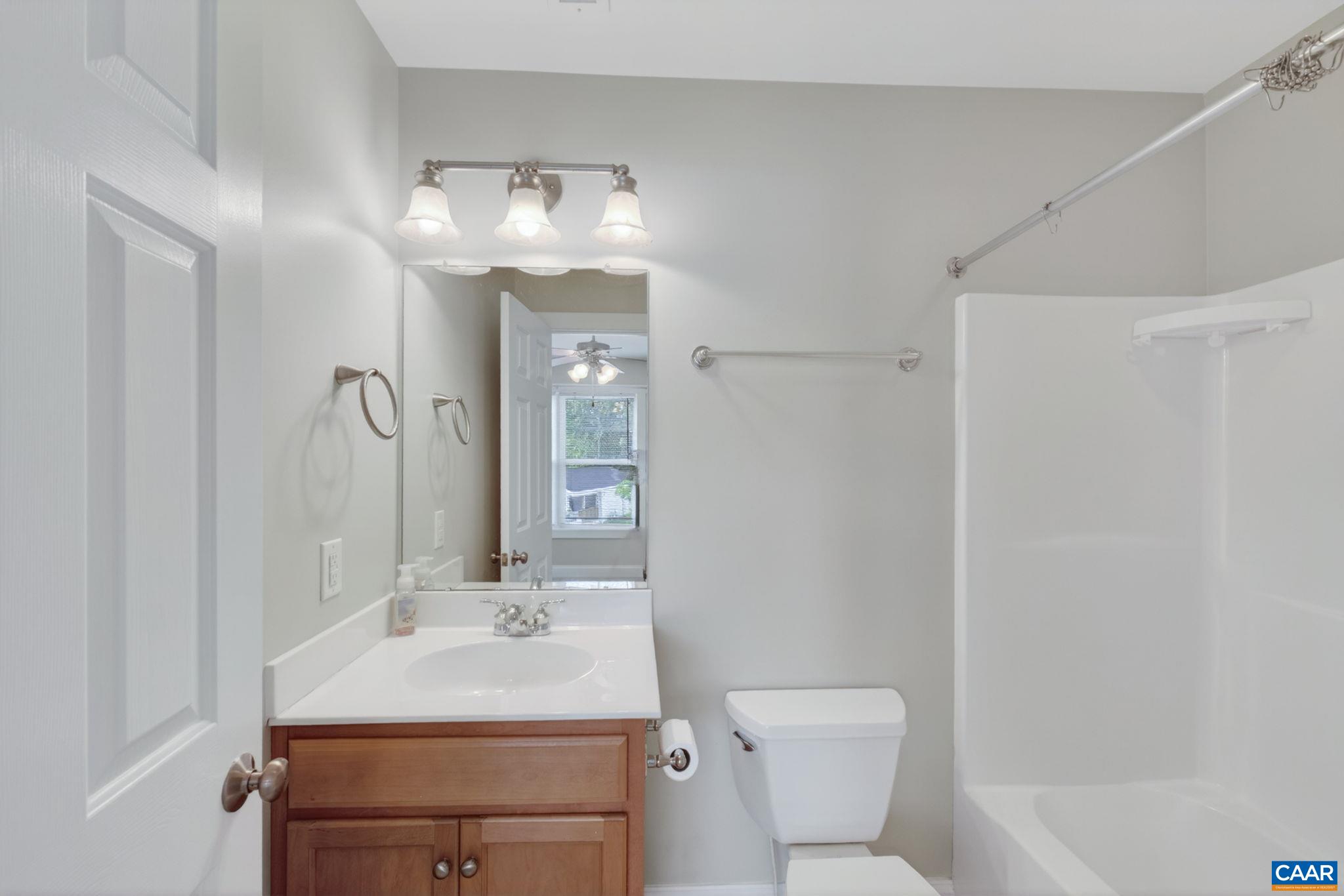 334 MARQUETTE CT