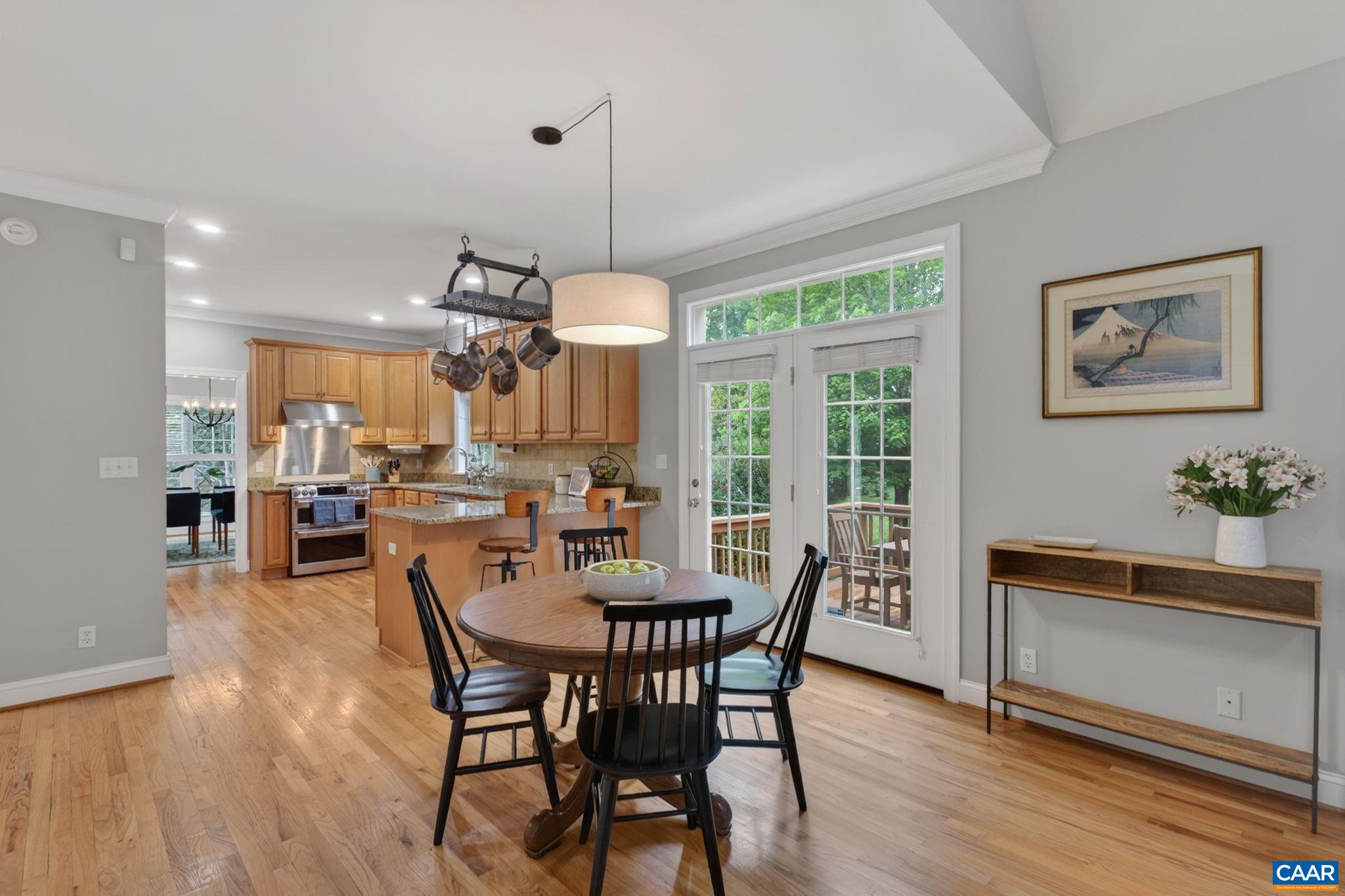 2015 BROWNSTONE LN