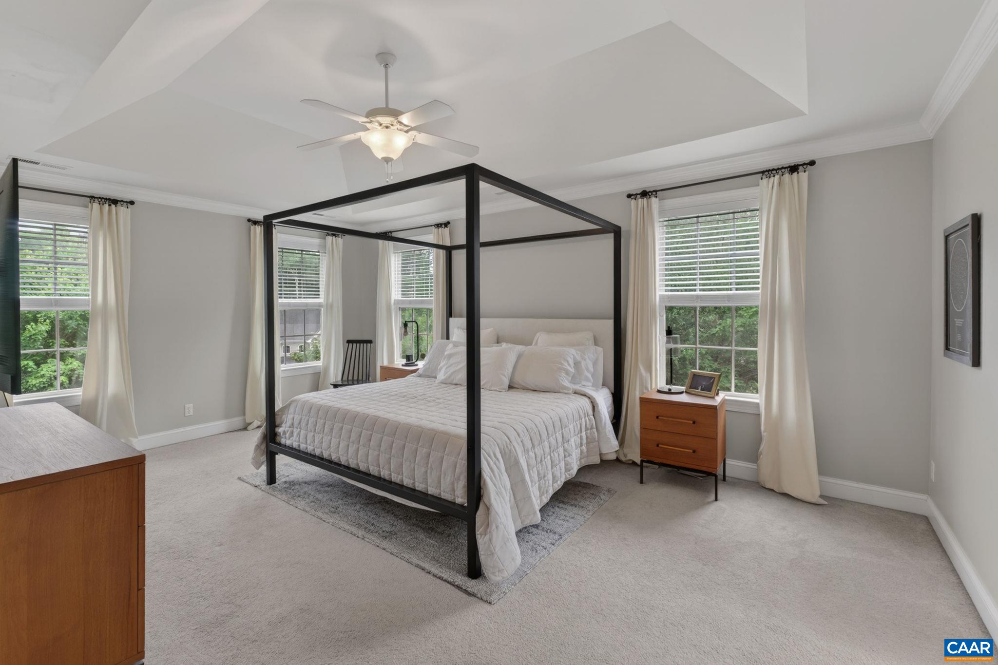 2015 BROWNSTONE LN