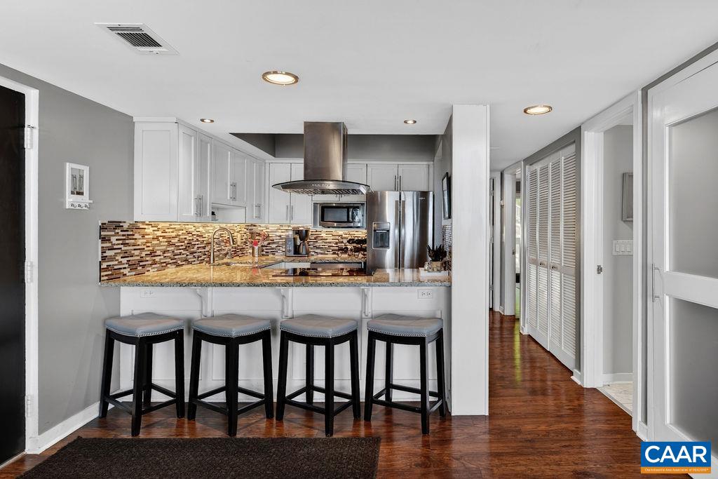 1460 LEDGES CONDOS