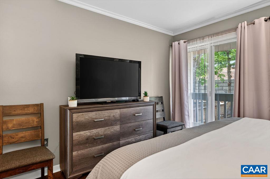 1460 LEDGES CONDOS