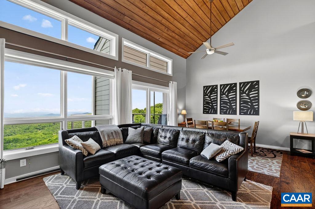 1460 LEDGES CONDOS