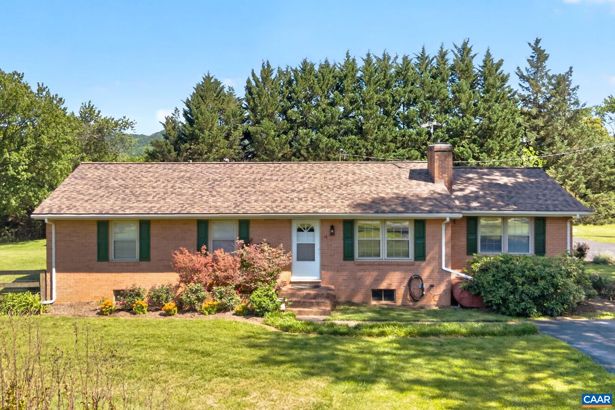 18 WINDY ACRES CIR