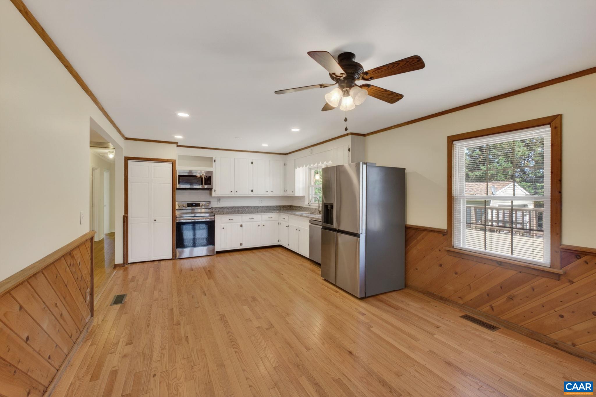 18 WINDY ACRES CIR