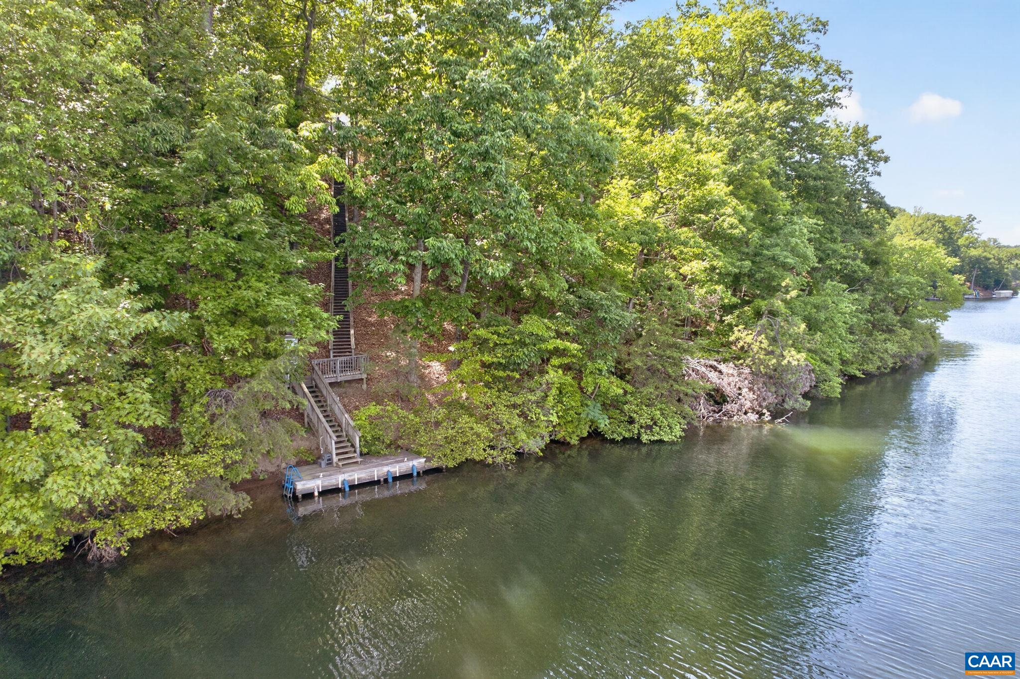 42 CLIFTWOOD RD
