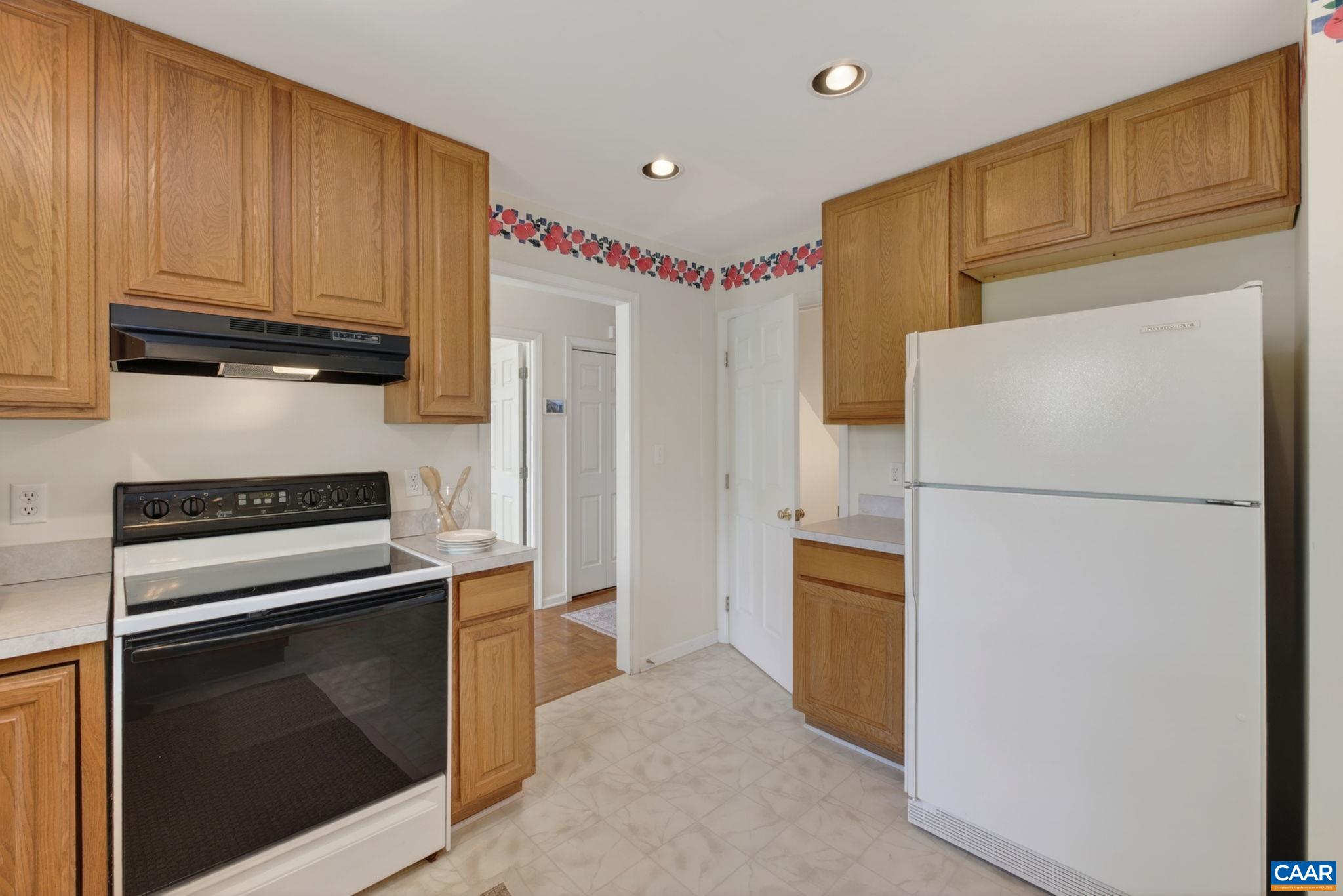 42 CLIFTWOOD RD