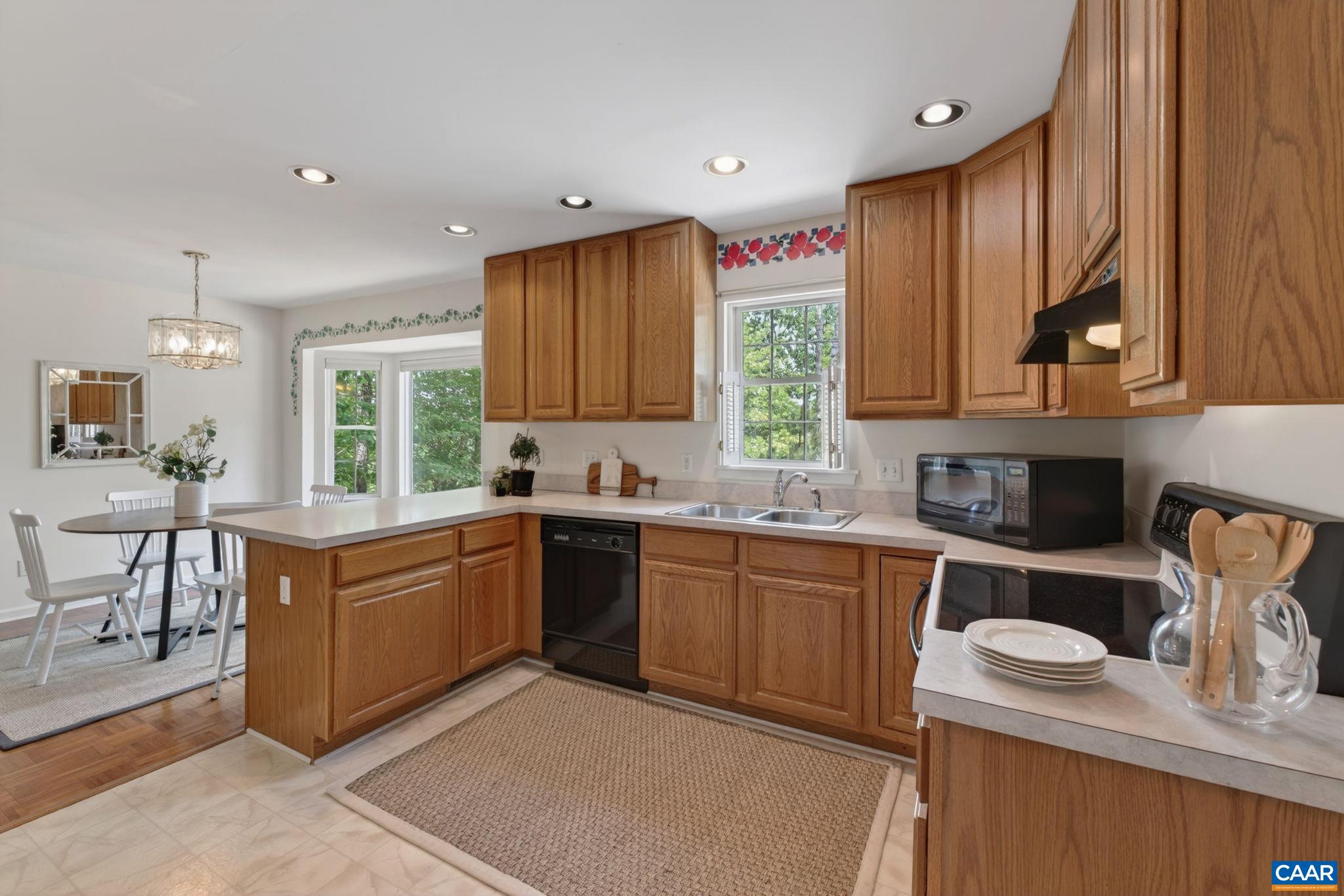 42 CLIFTWOOD RD