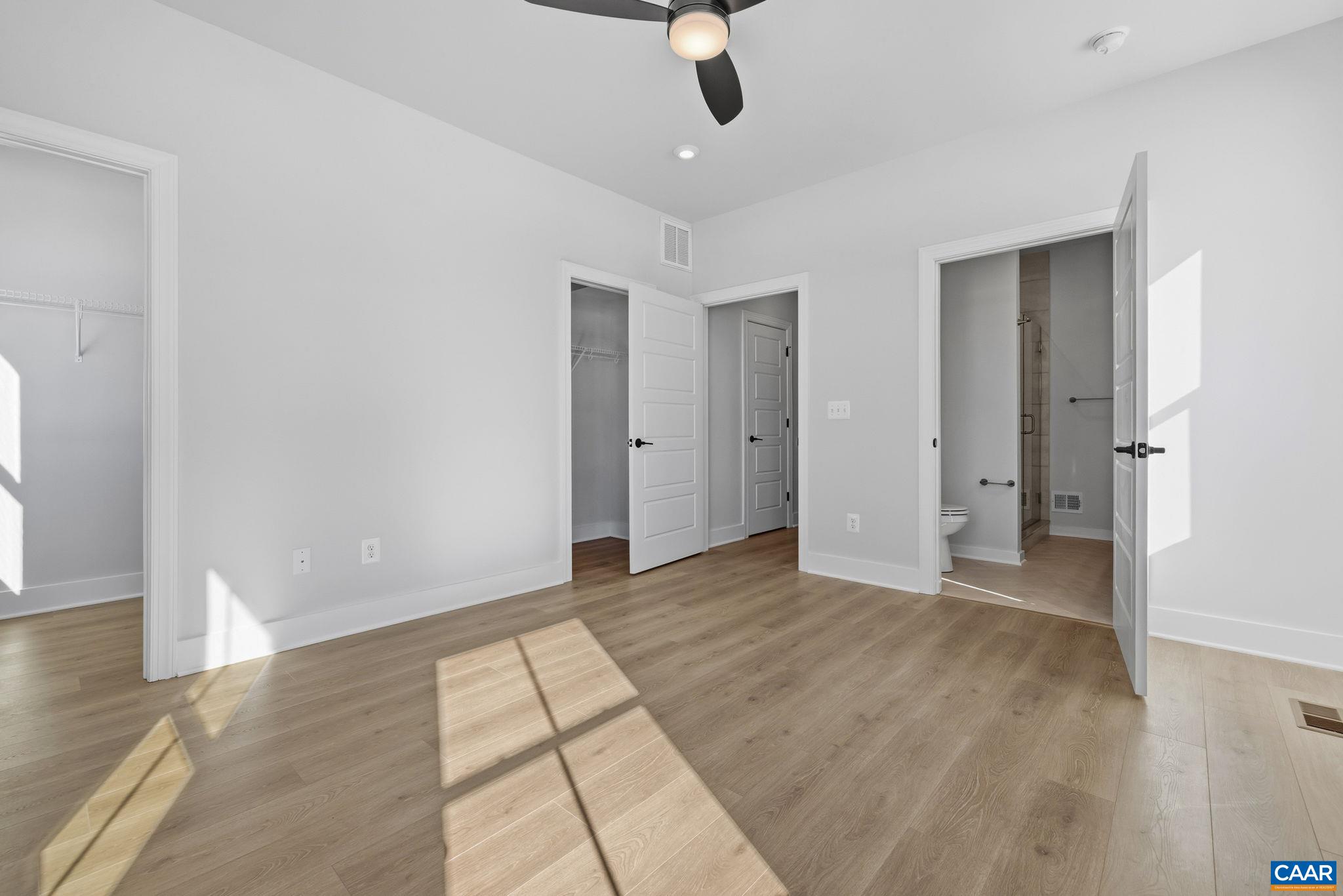 22E WARDELL CREST