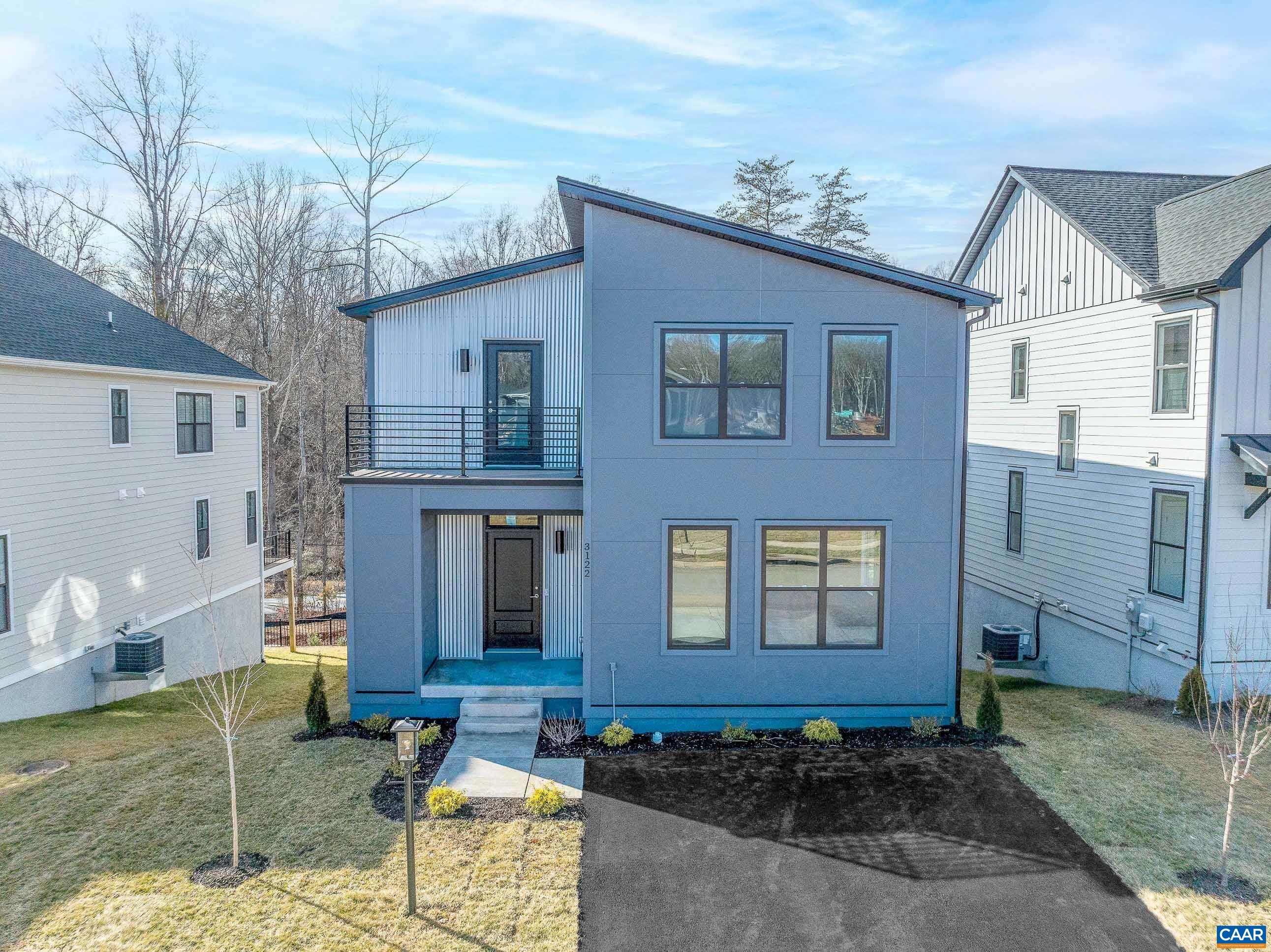 22F WARDELL CREST
