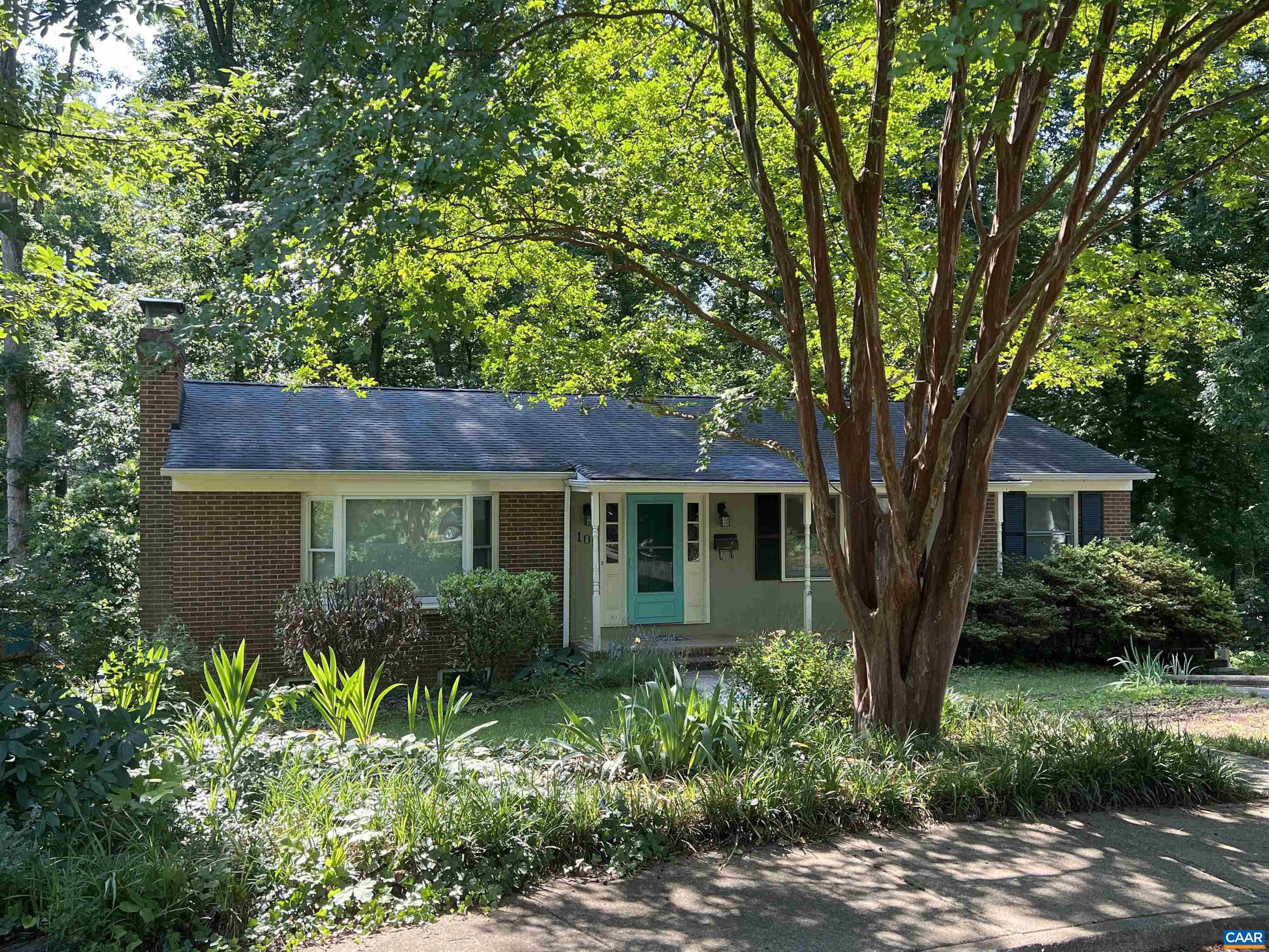 108 VILLAGE CT