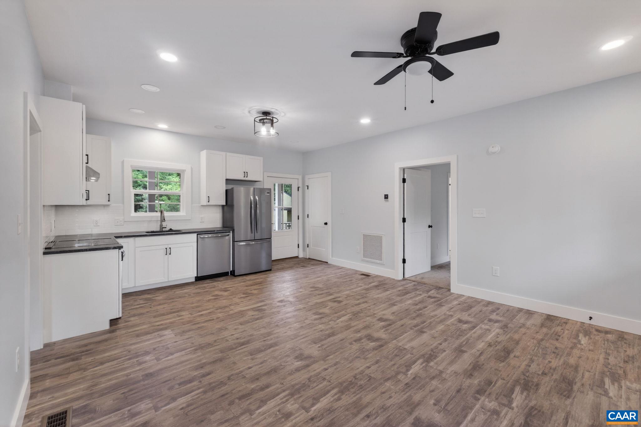 224 TURKEY RIDGE RD