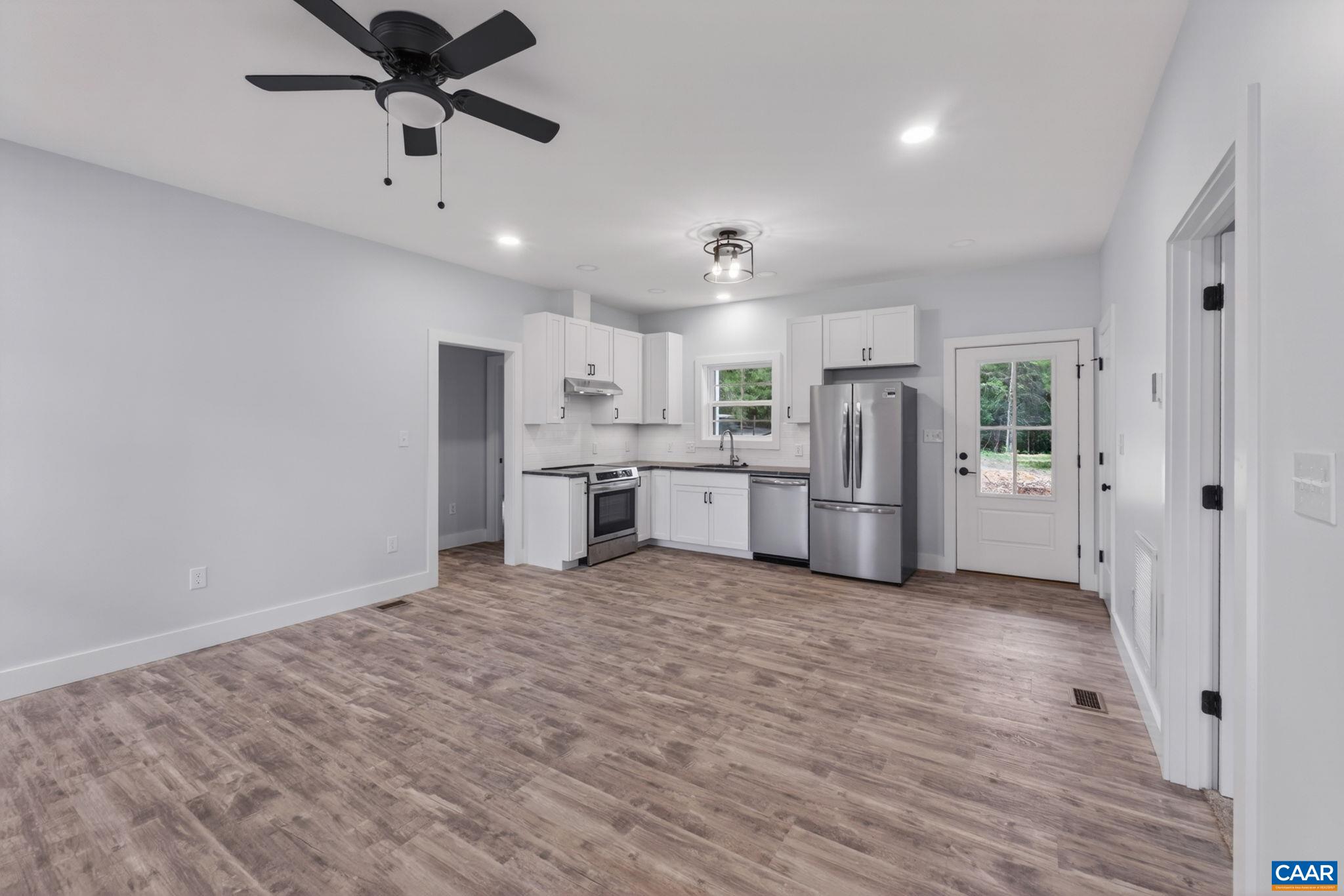 224 TURKEY RIDGE RD
