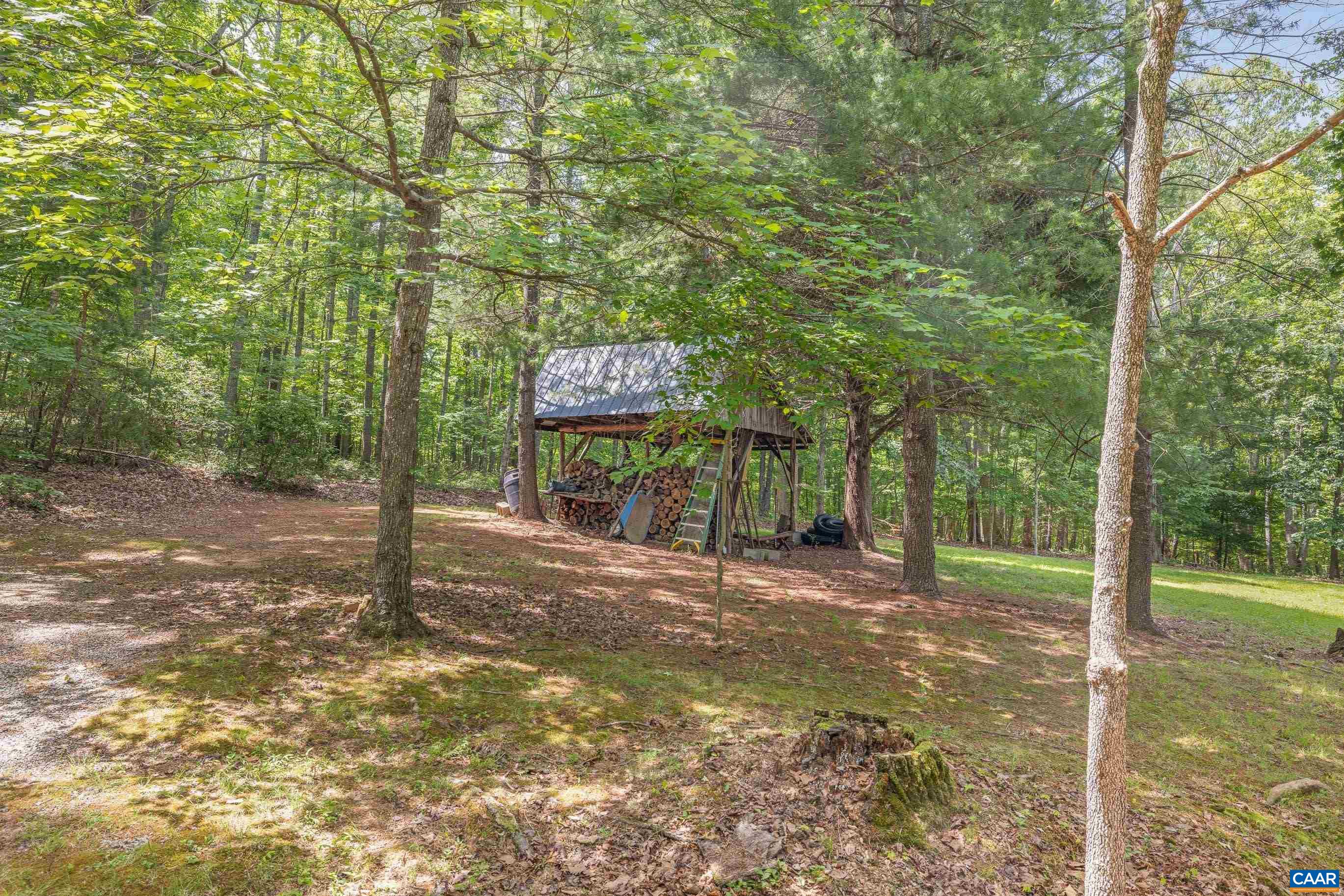 5662 LAUREL RIDGE RD
