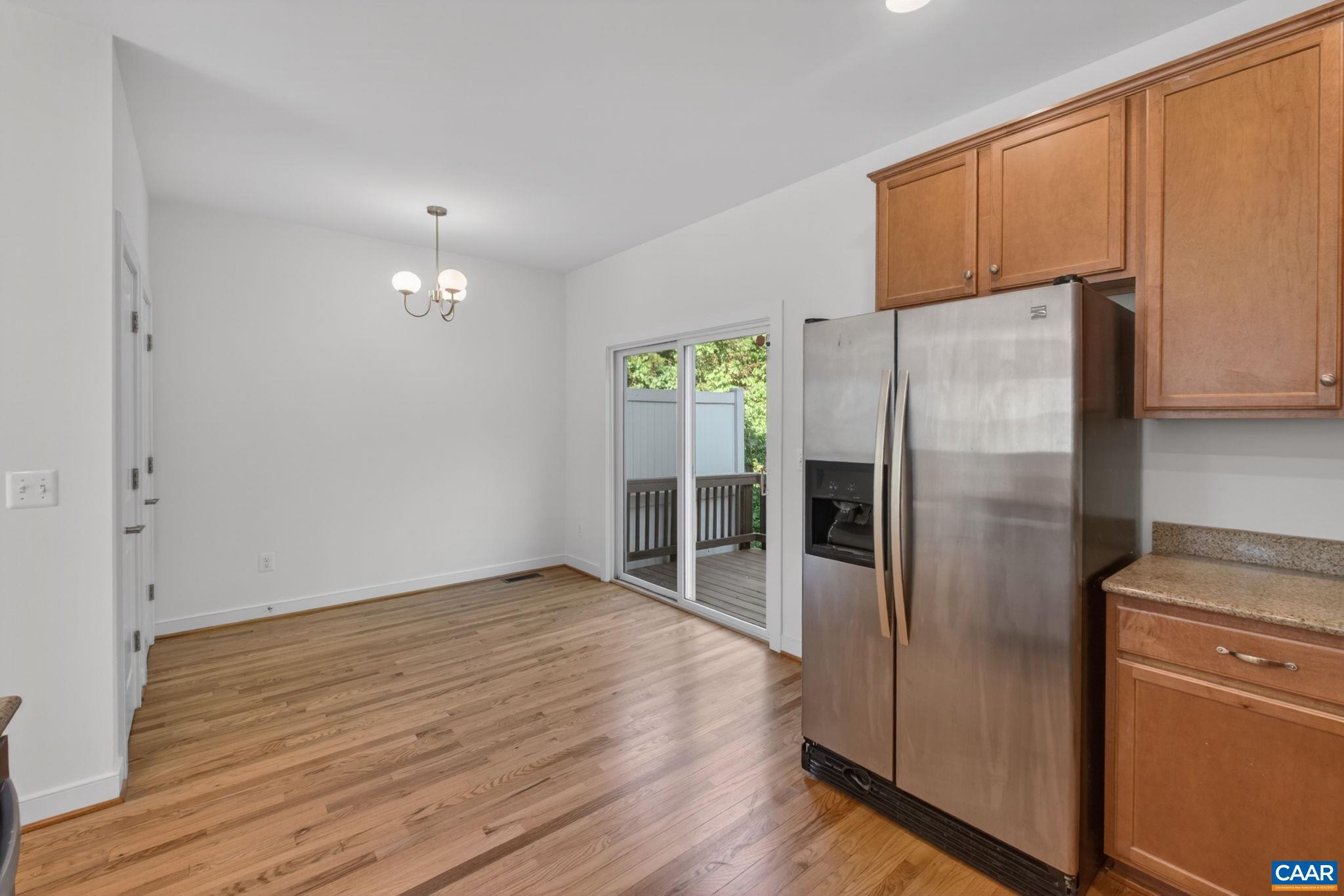 103 LONGWOOD DR Unit: B