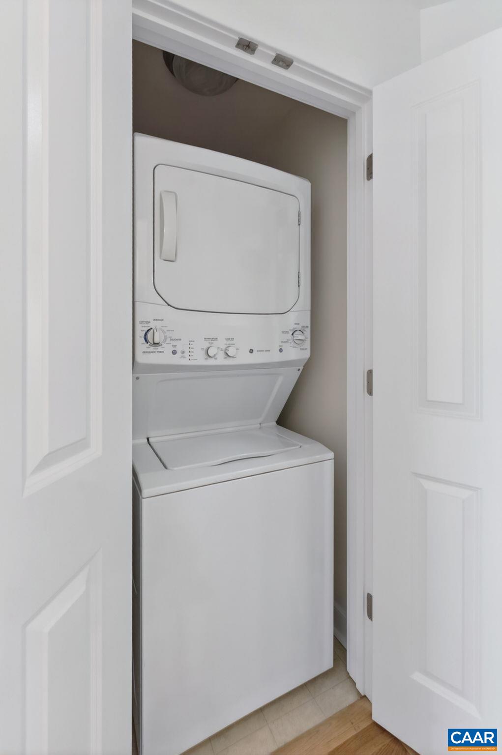 103 LONGWOOD DR Unit: B