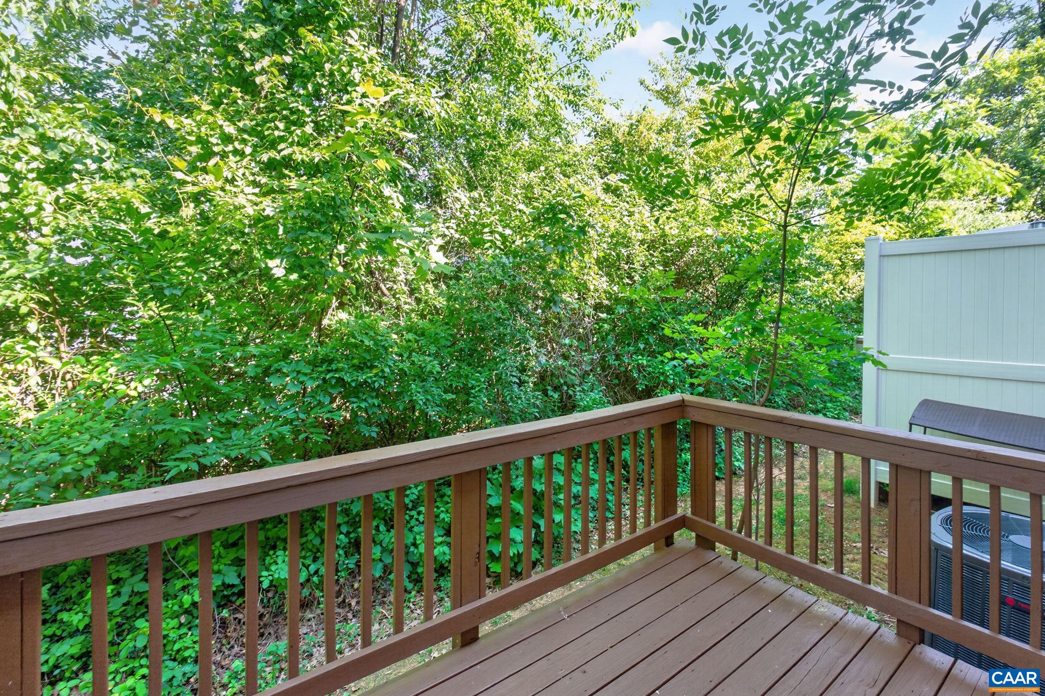103 LONGWOOD DR Unit: B