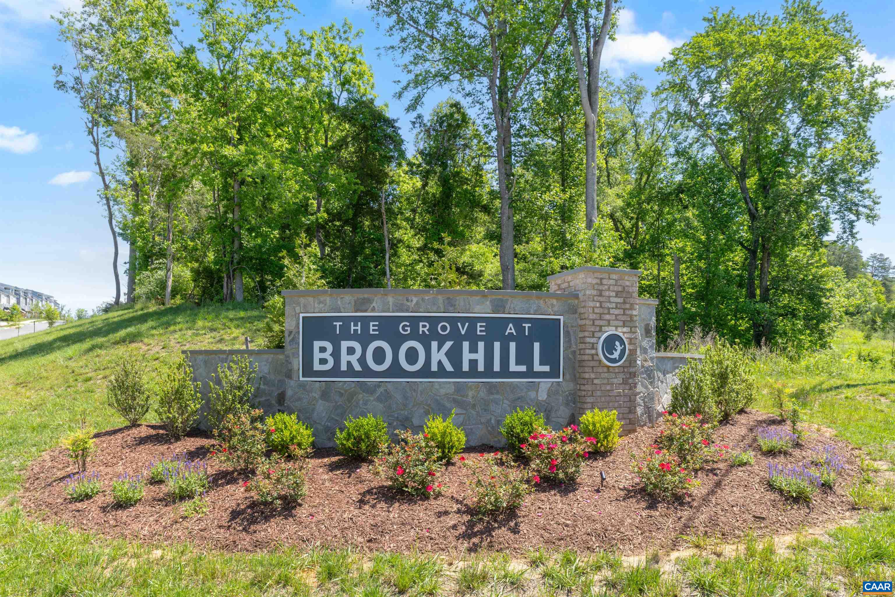1262 LACONIA LN