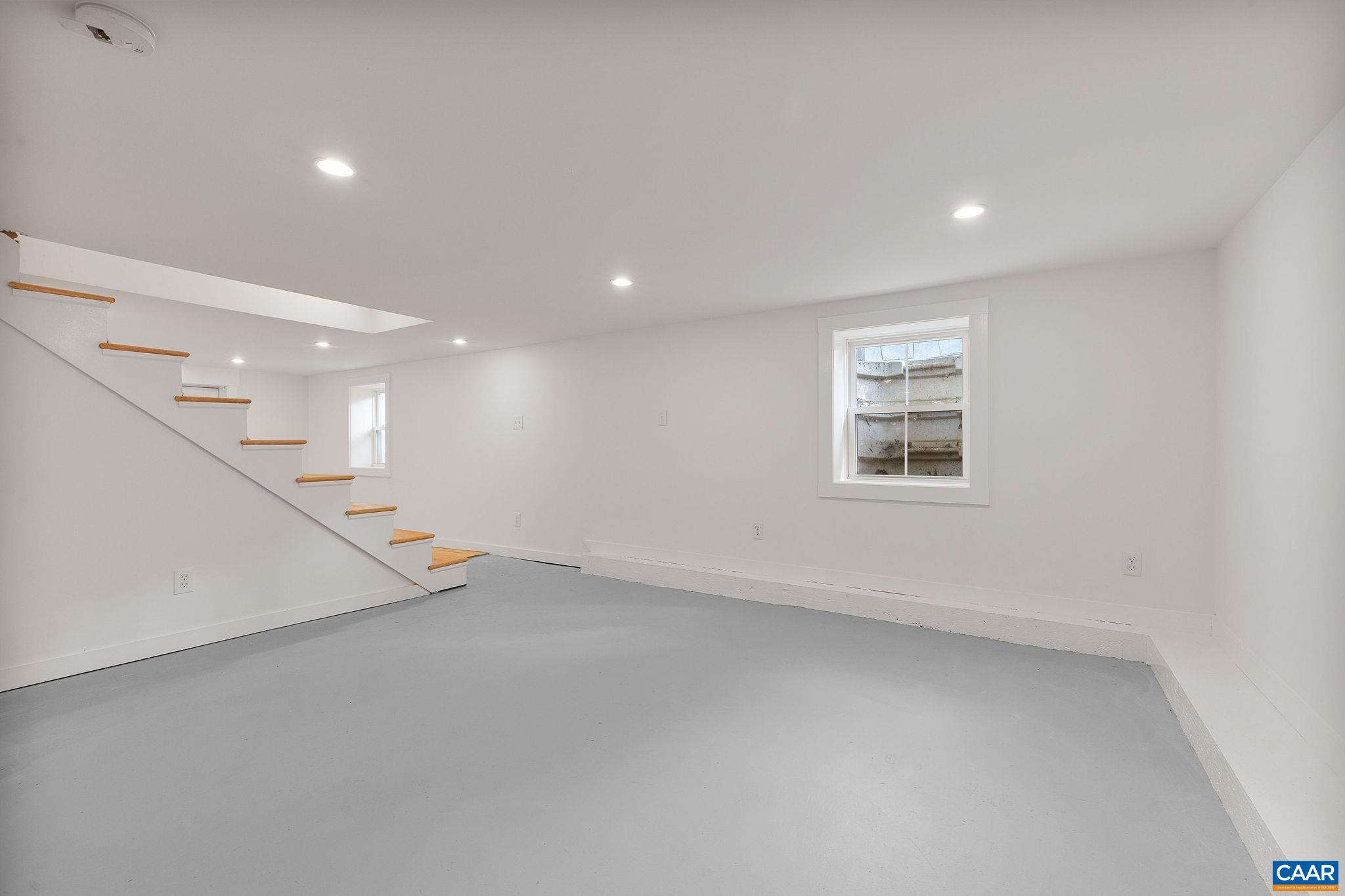 500 DRUID AVE