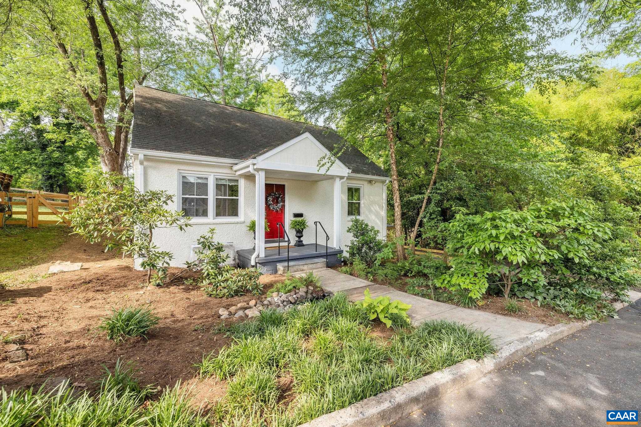 500 DRUID AVE