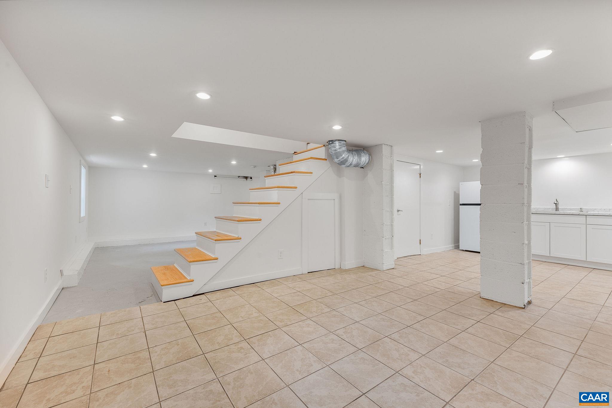 500 DRUID AVE