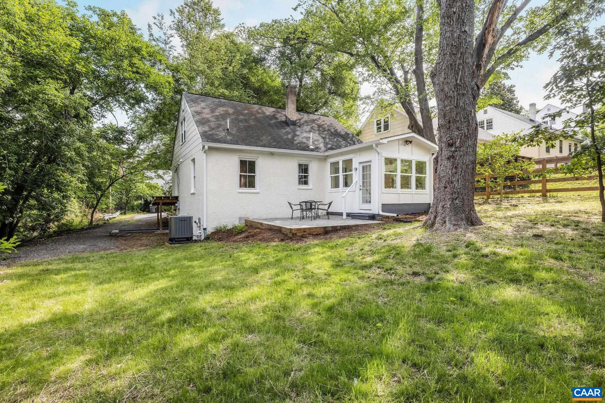 500 DRUID AVE