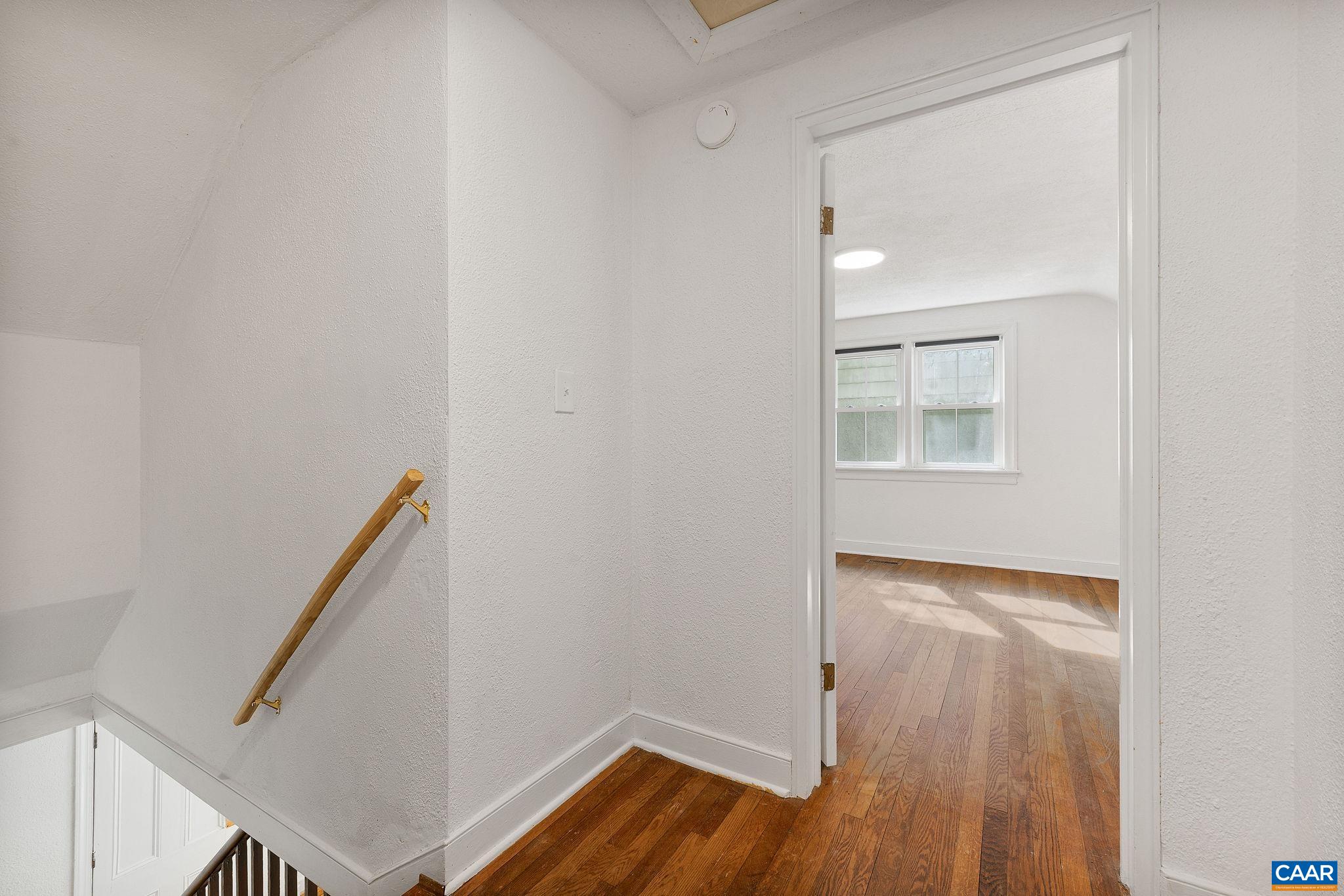 500 DRUID AVE