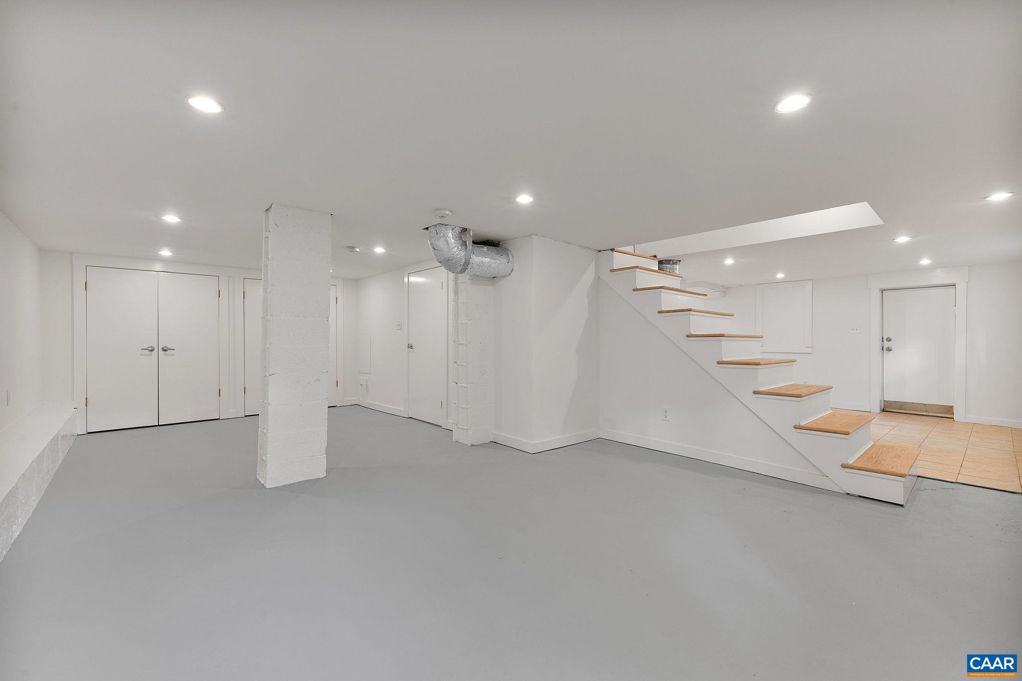 500 DRUID AVE