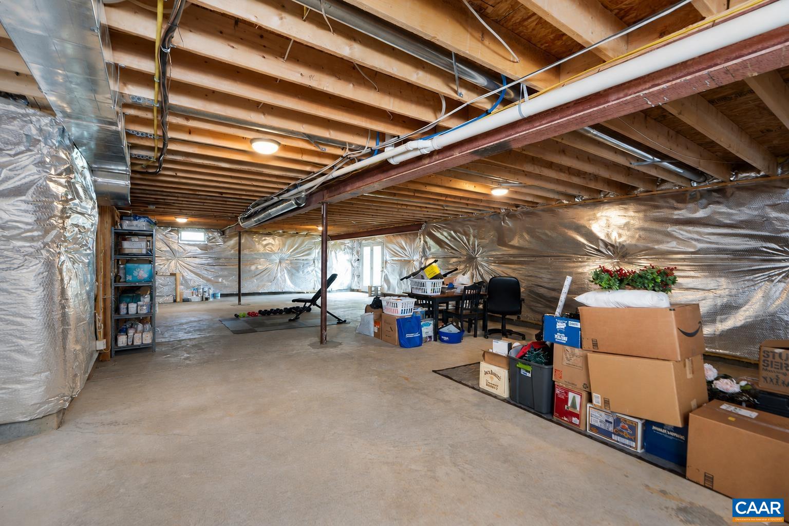 10182 SPRING DR