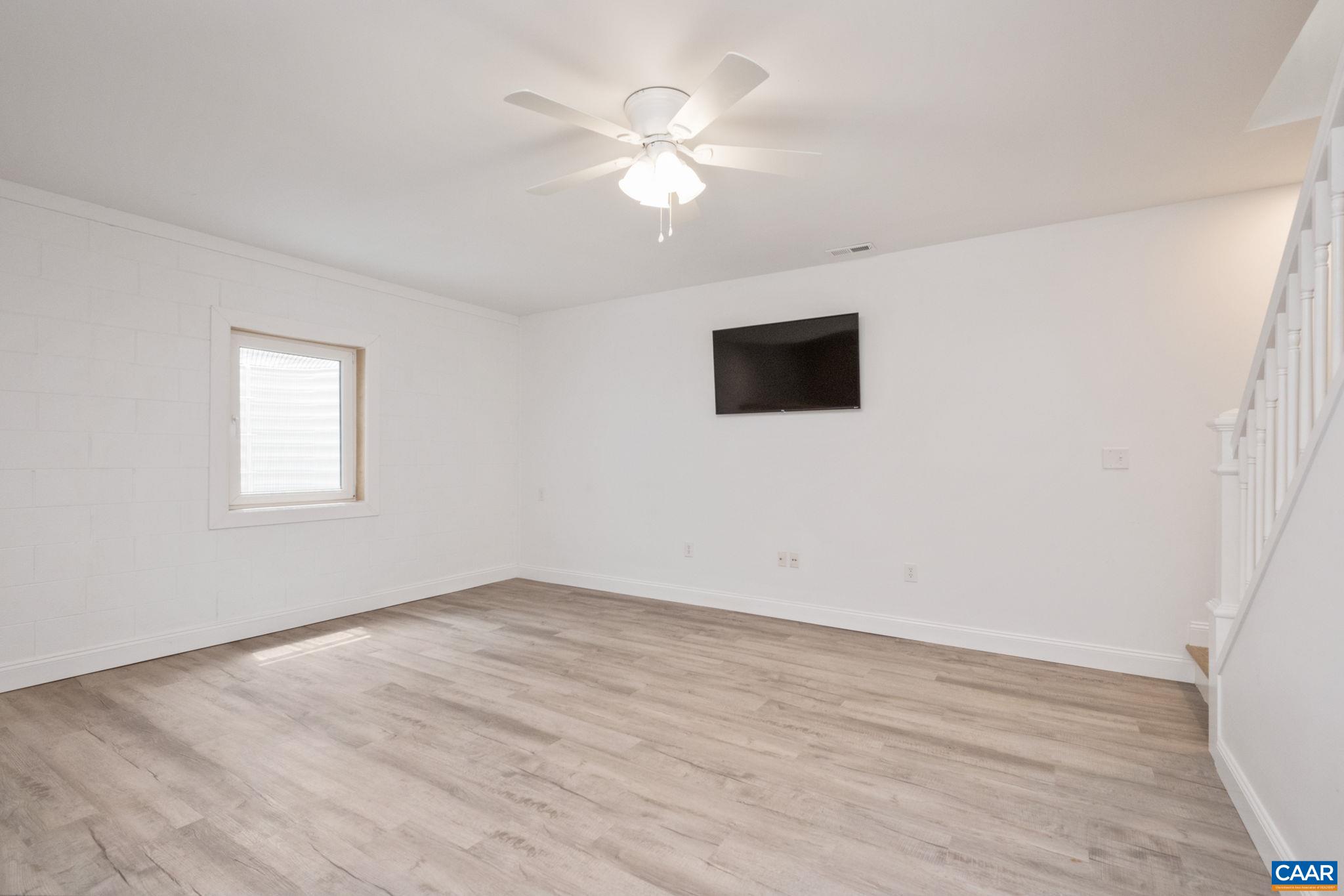 434 GREENE ACRES RD