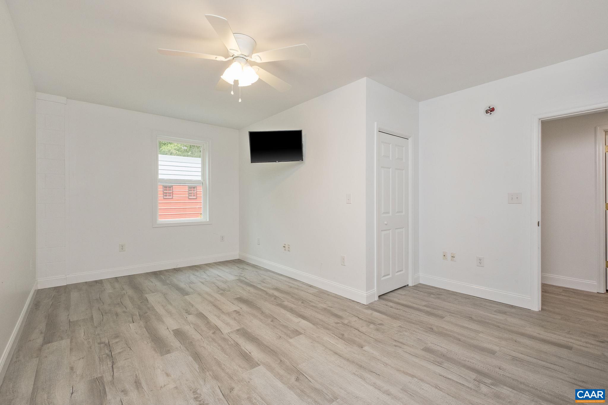 434 GREENE ACRES RD