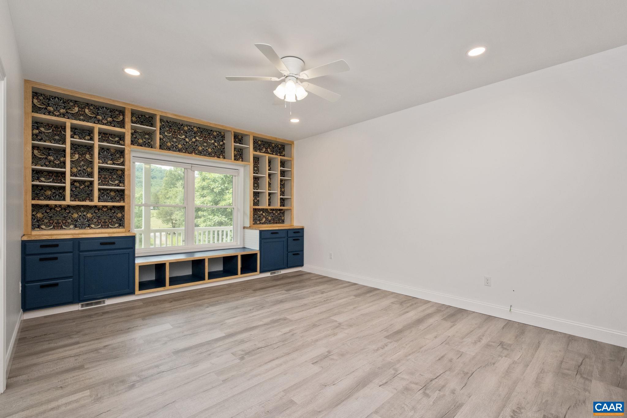 434 GREENE ACRES RD