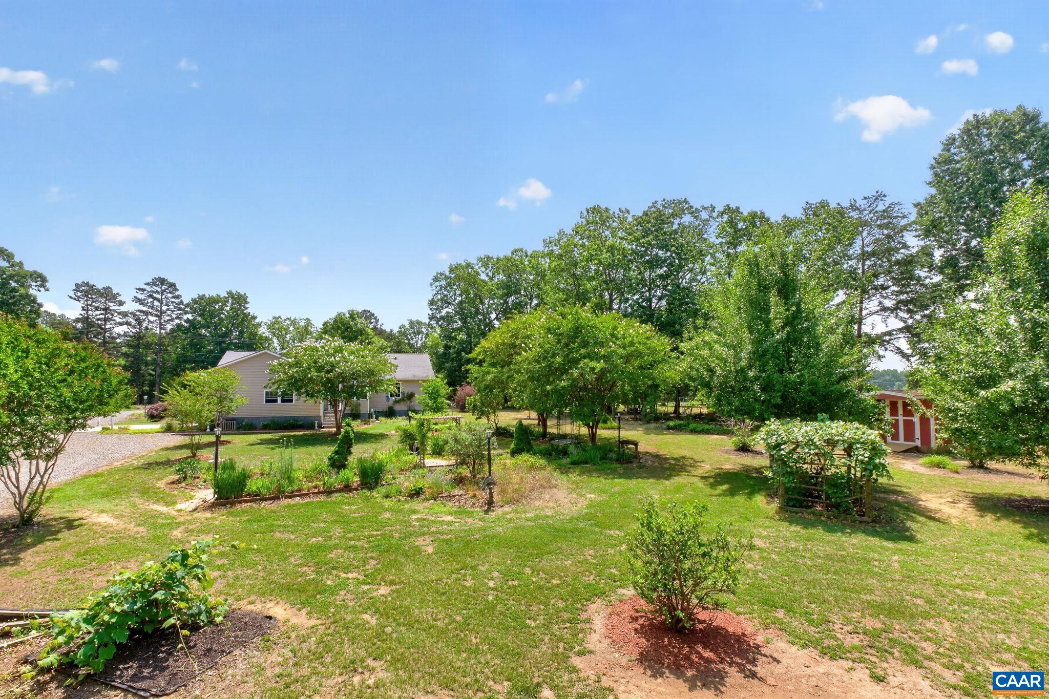 3219 S SPOTSWOOD TRL