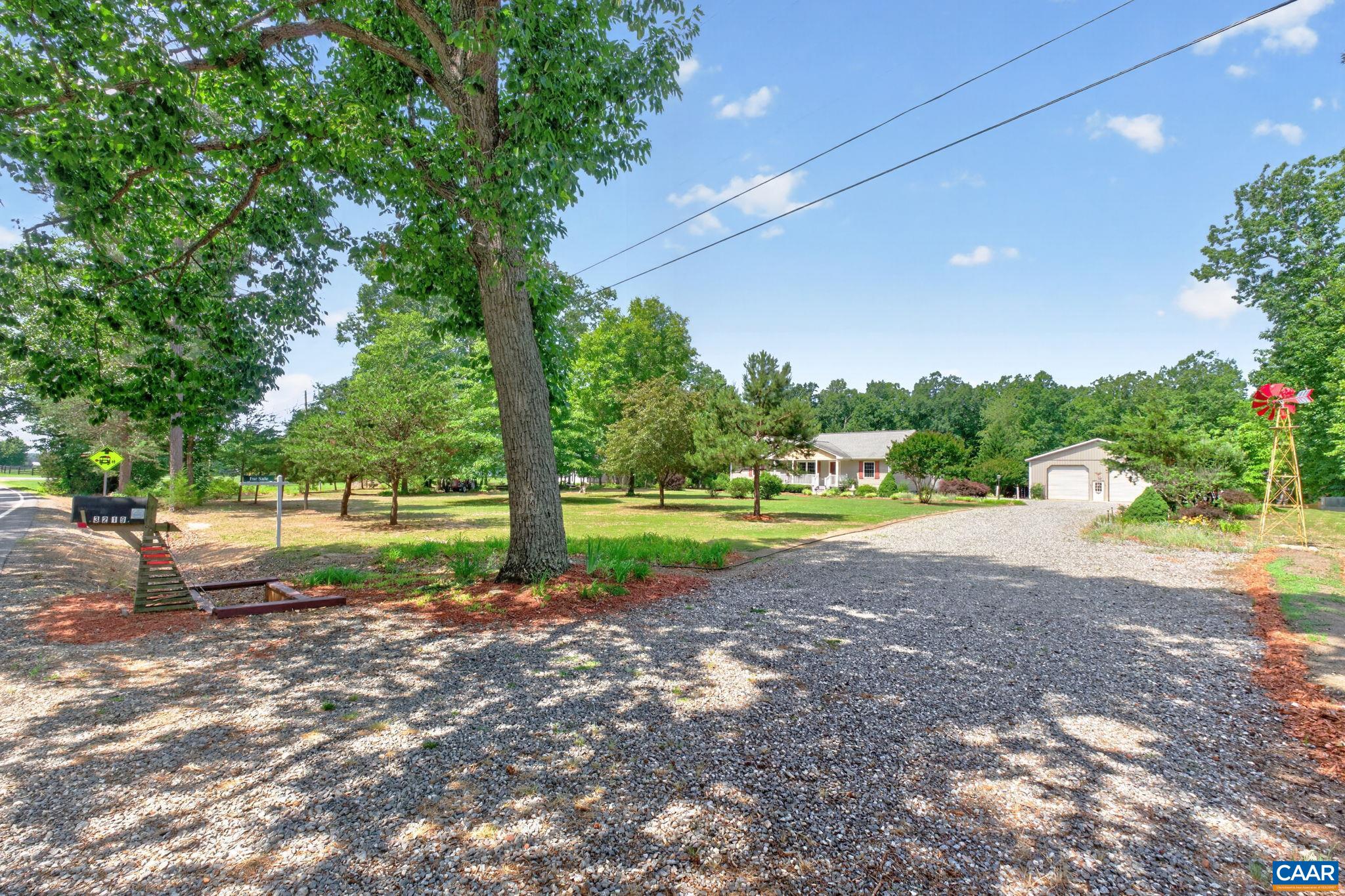 3219 S SPOTSWOOD TRL