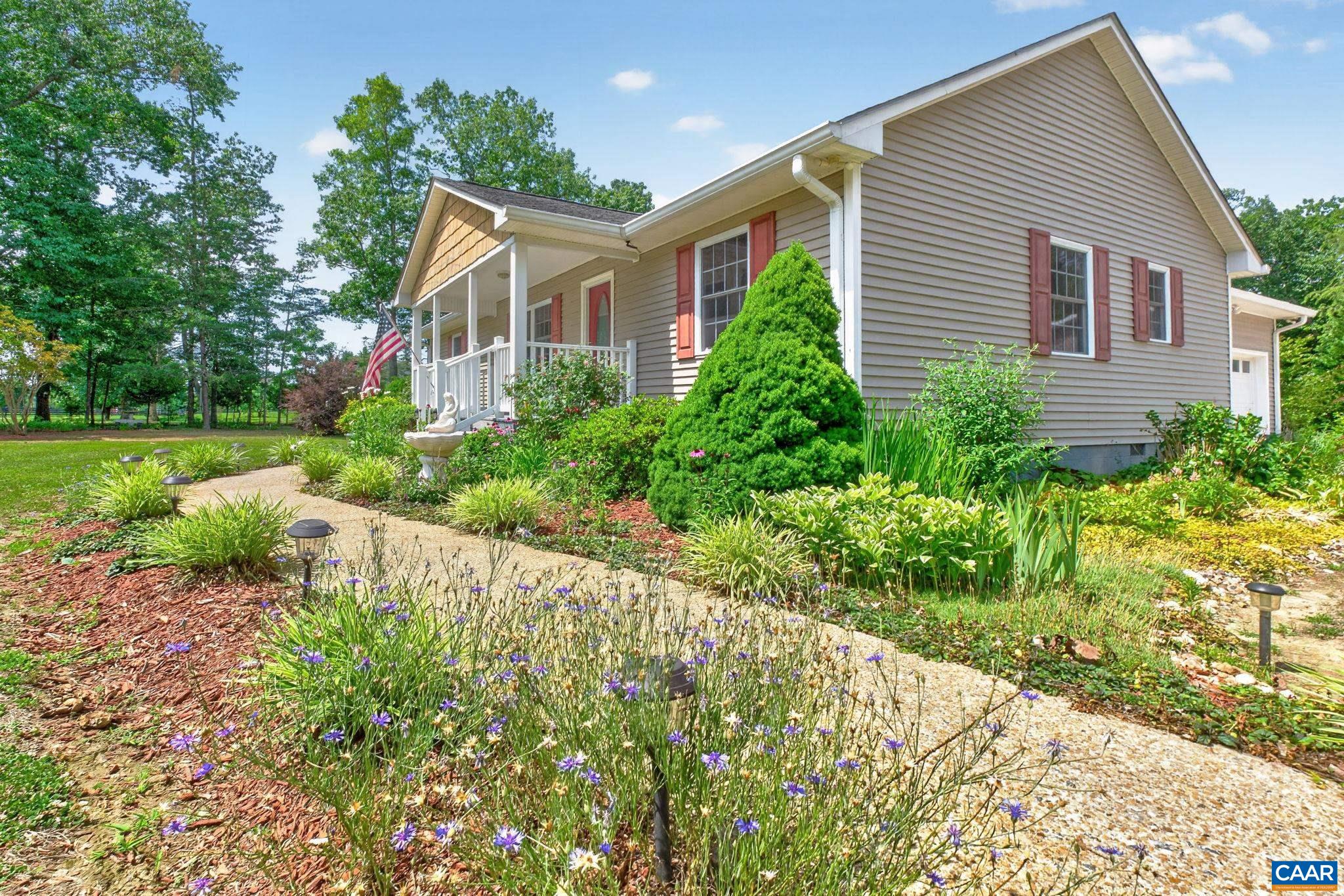 3219 S SPOTSWOOD TRL