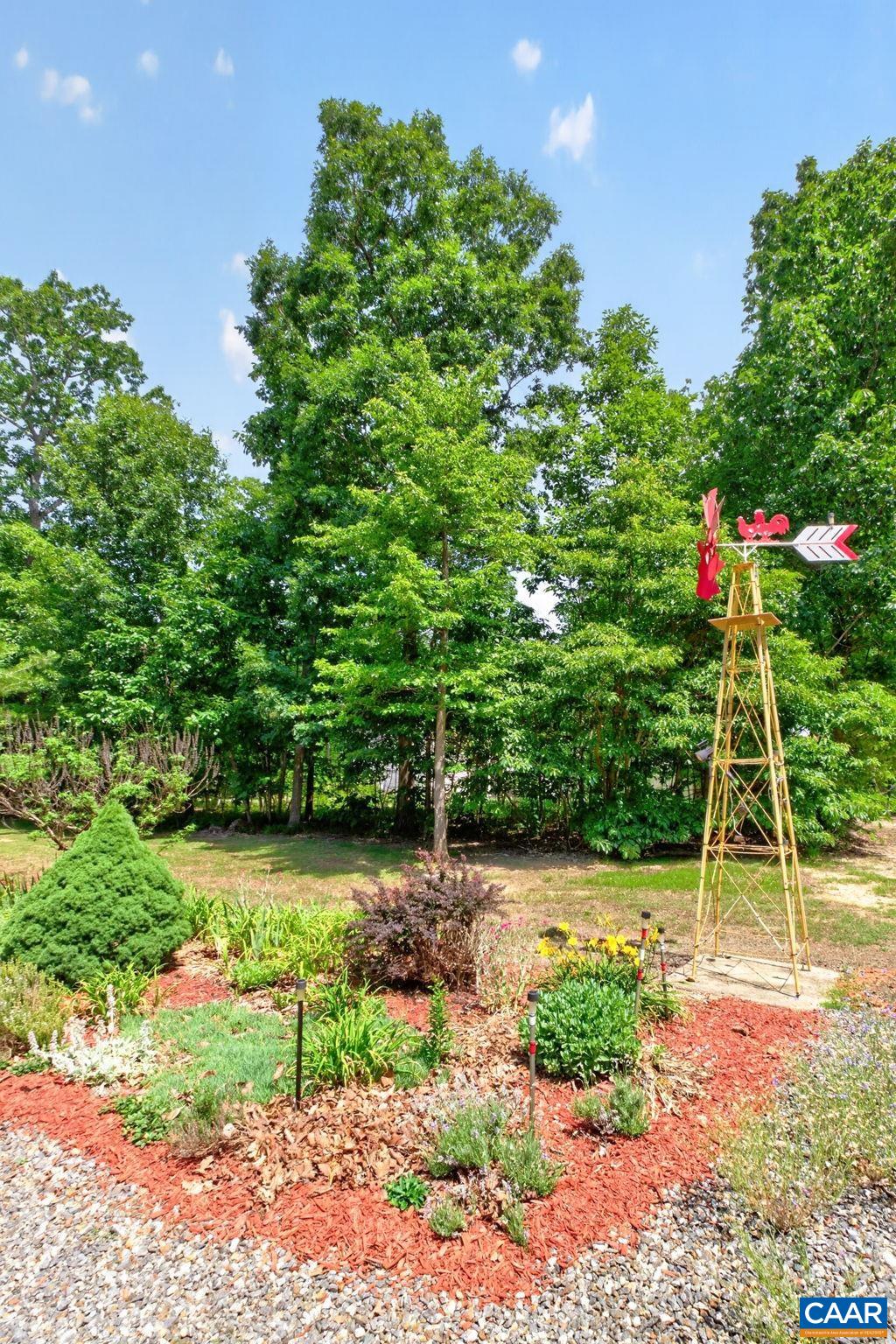 3219 S SPOTSWOOD TRL