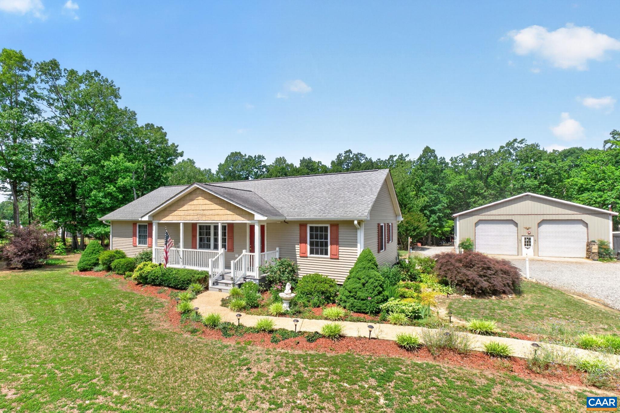 3219 S SPOTSWOOD TRL