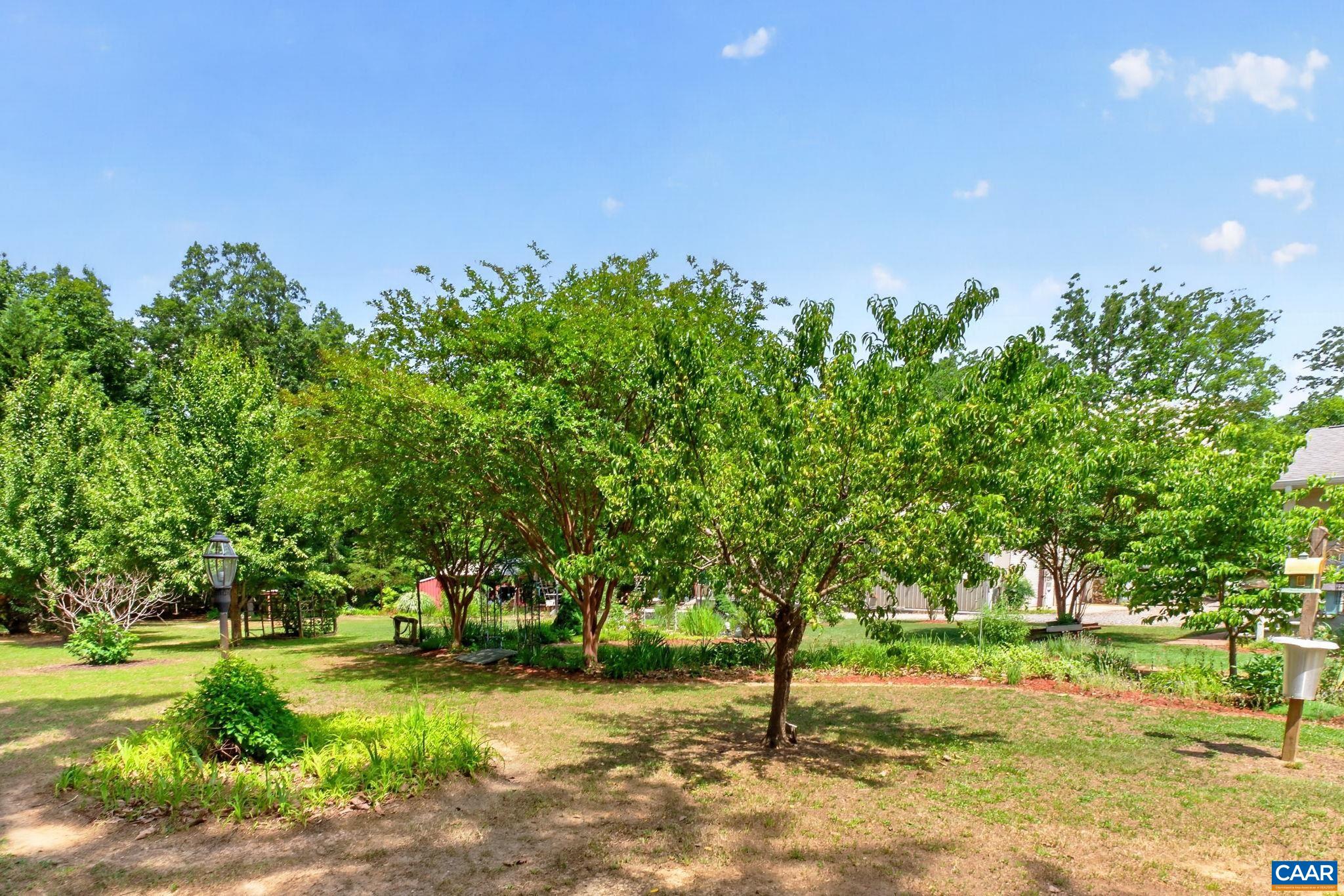 3219 S SPOTSWOOD TRL