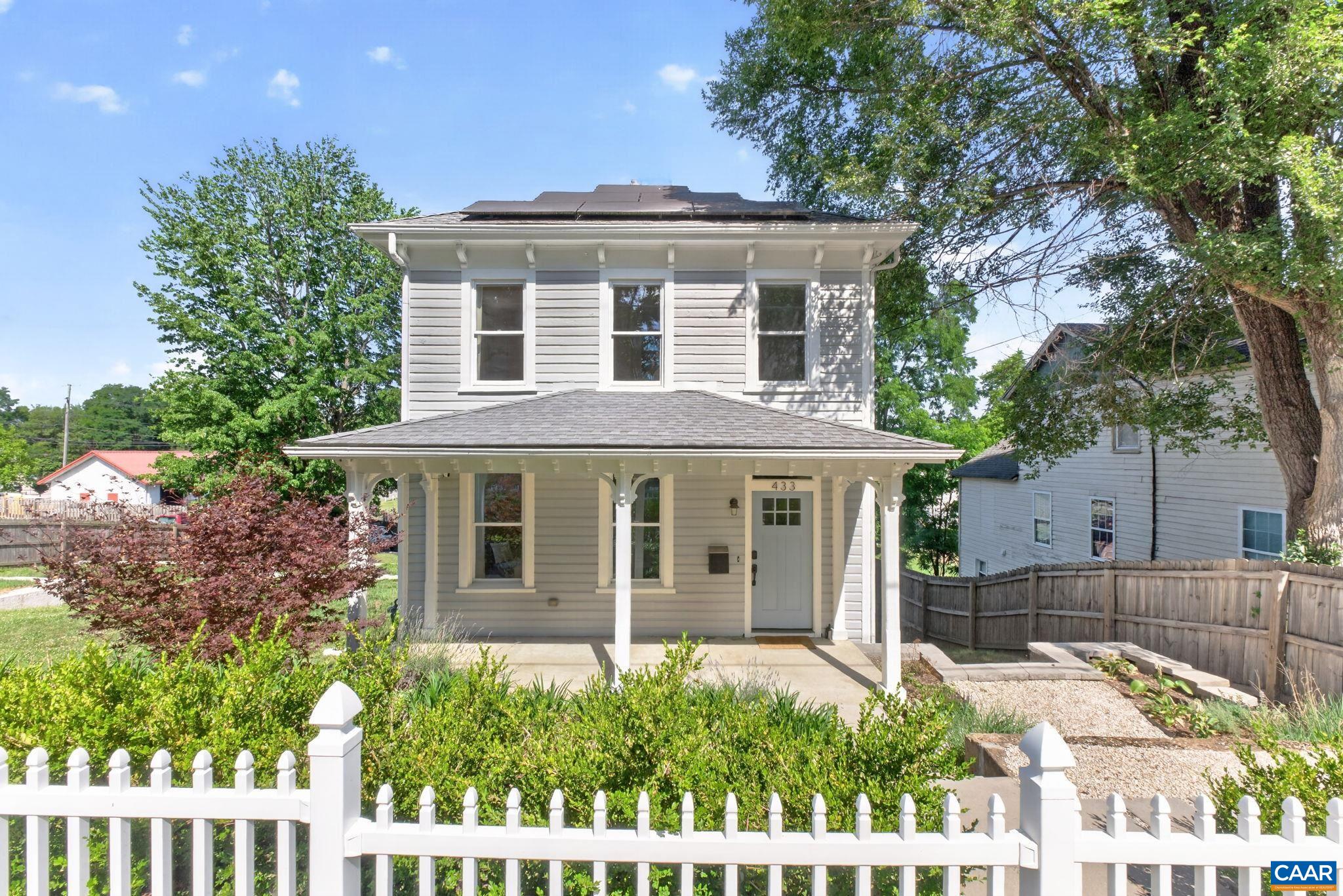 433 N WINCHESTER AVE
