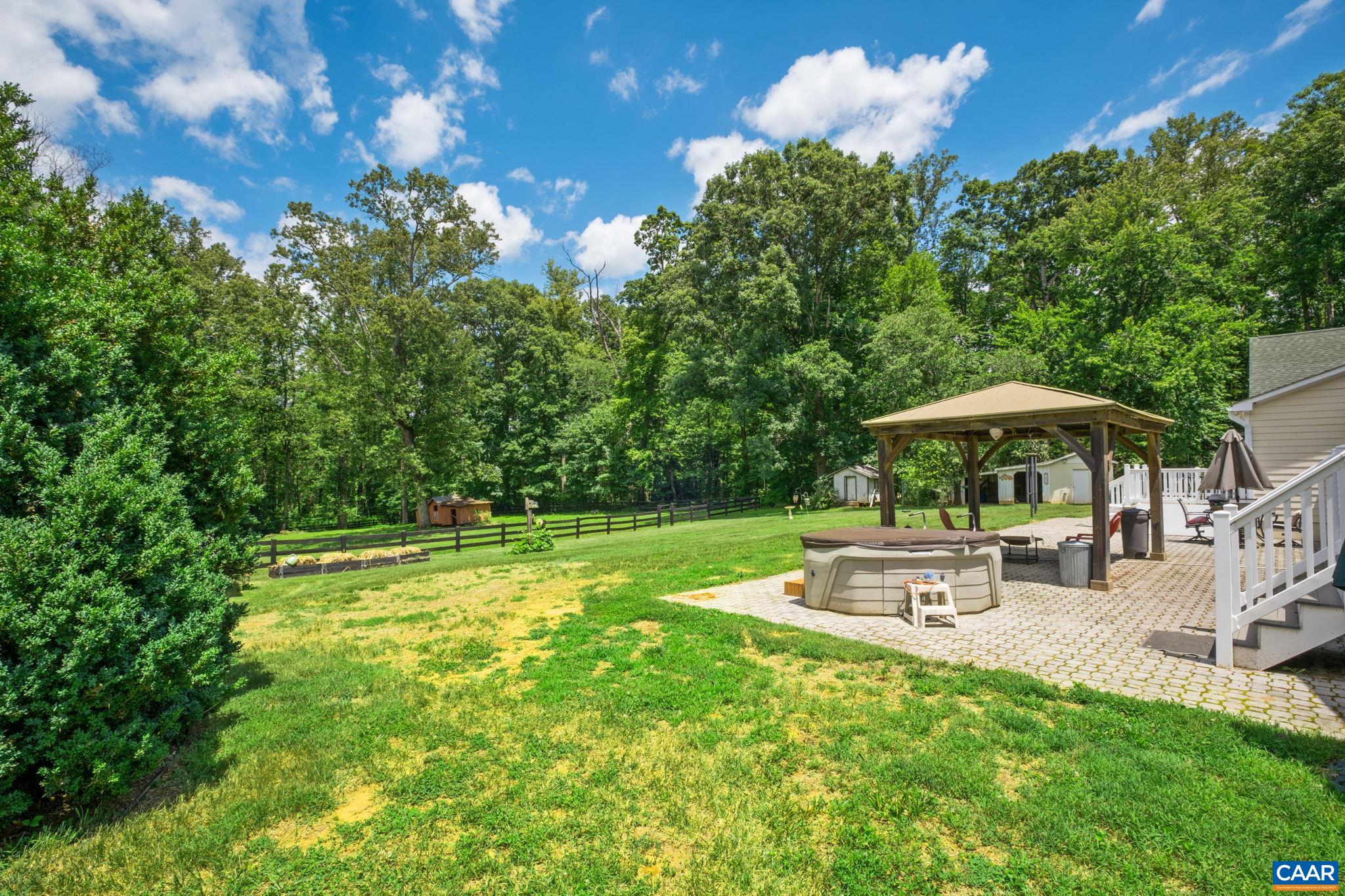295 FAIRGROUND RD