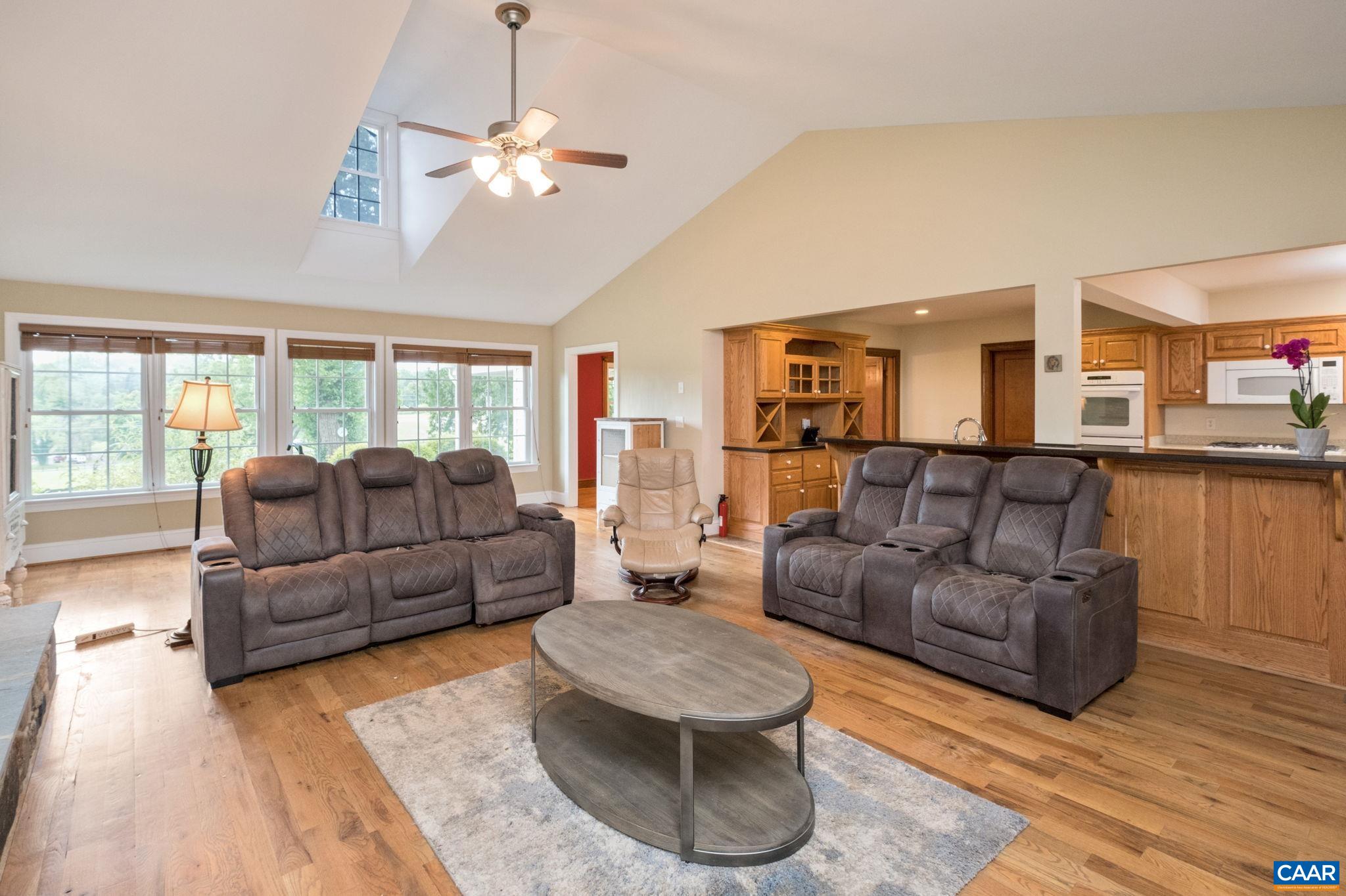 295 FAIRGROUND RD