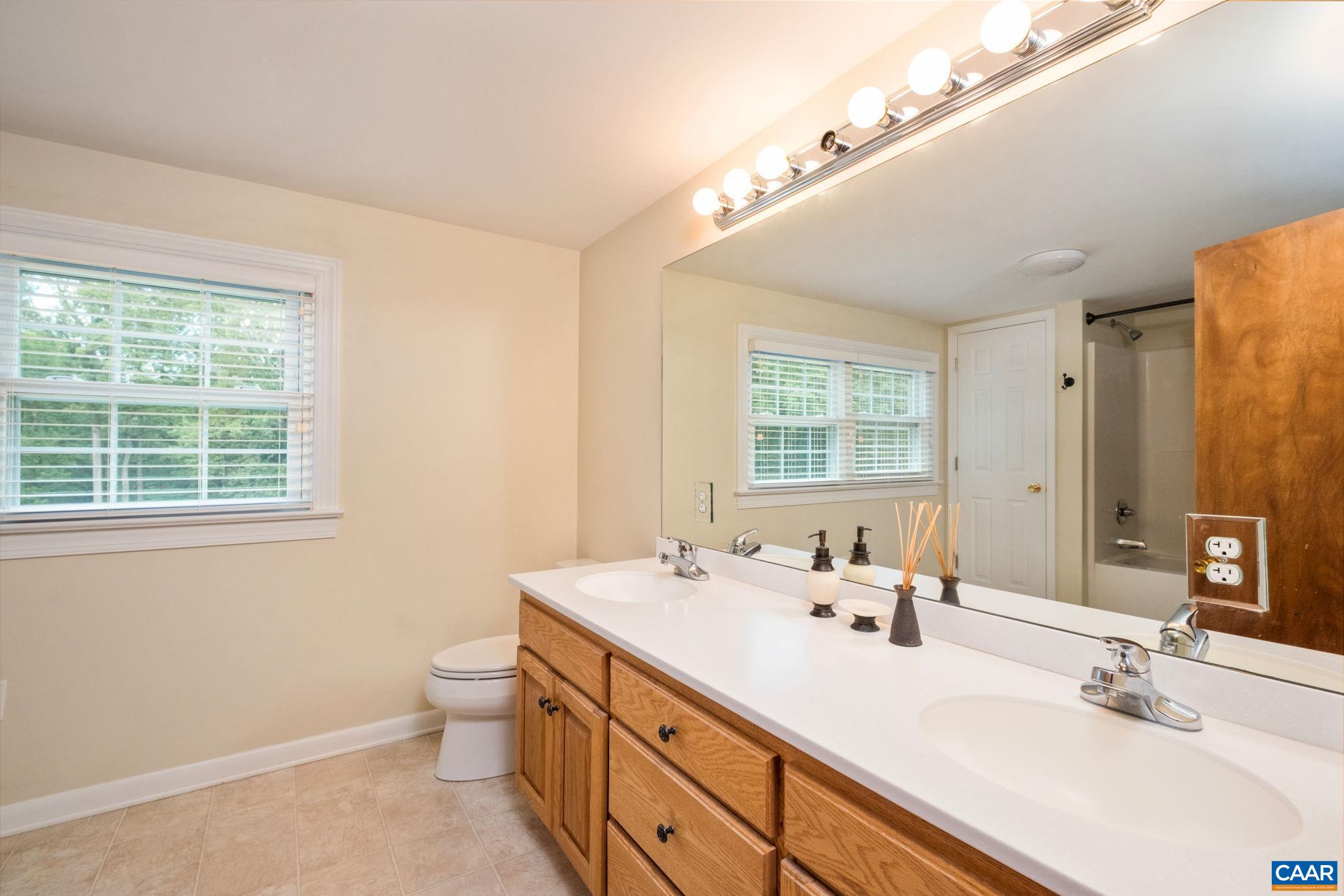 295 FAIRGROUND RD