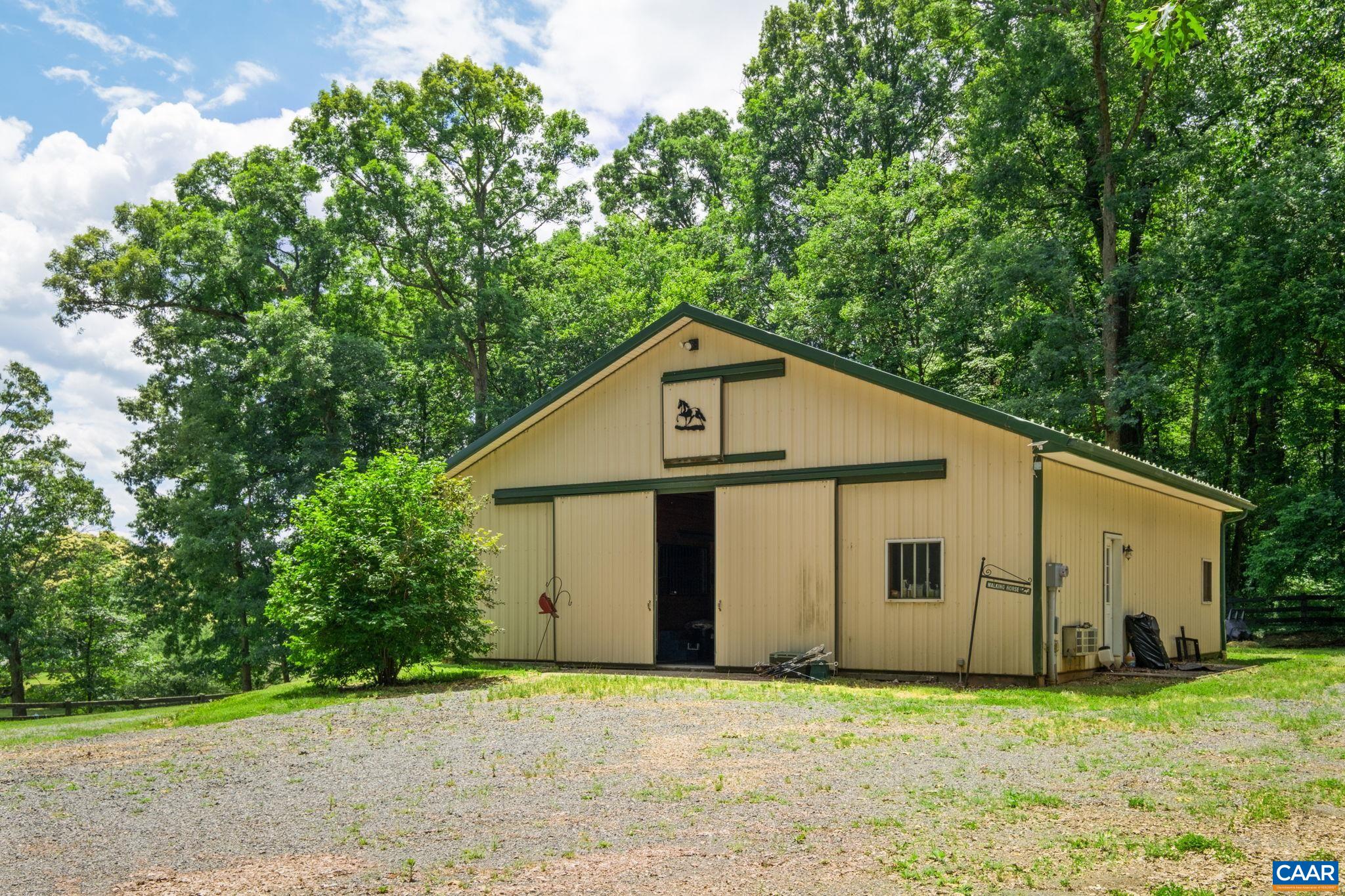 295 FAIRGROUND RD