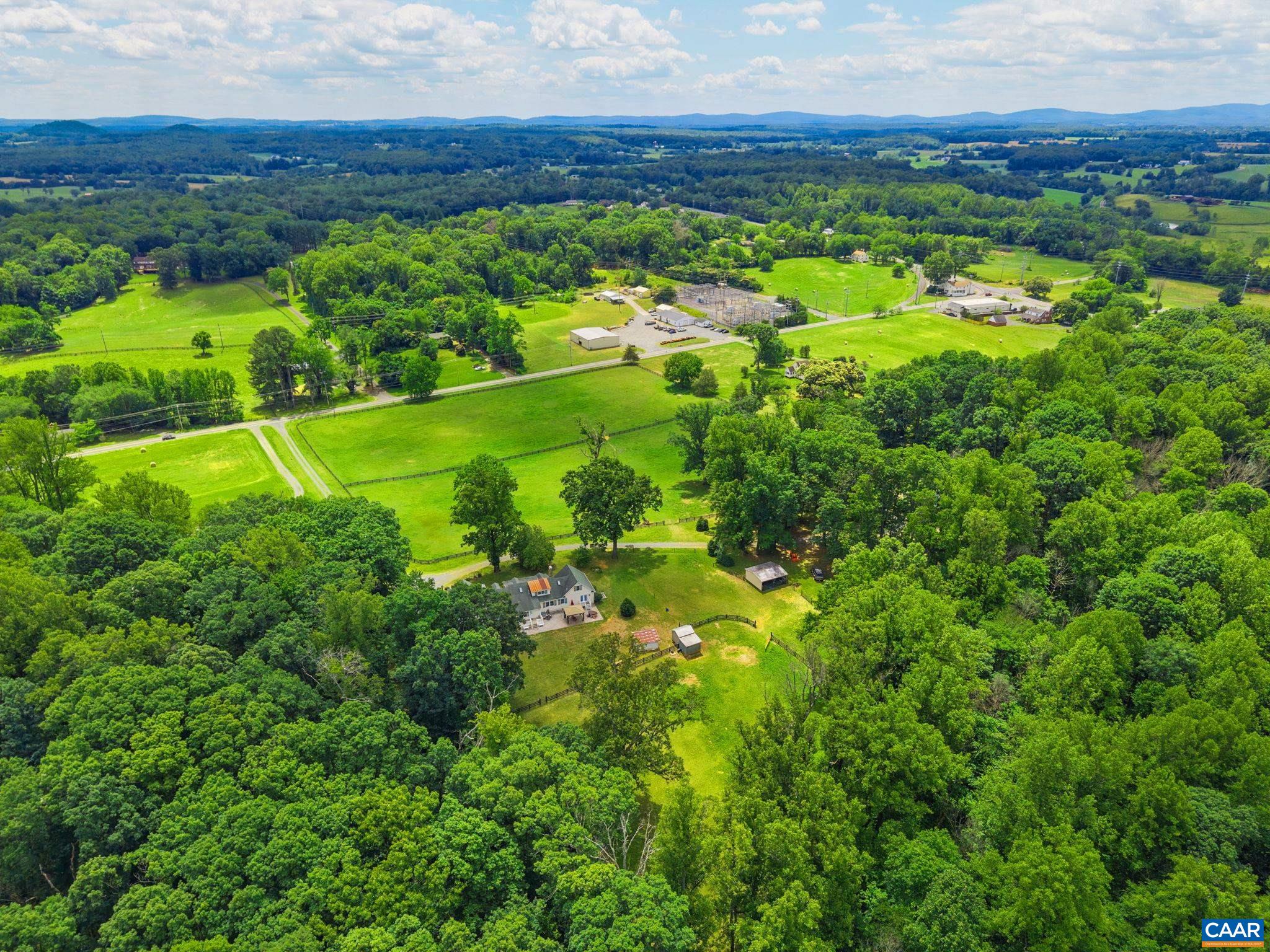 295 FAIRGROUND RD