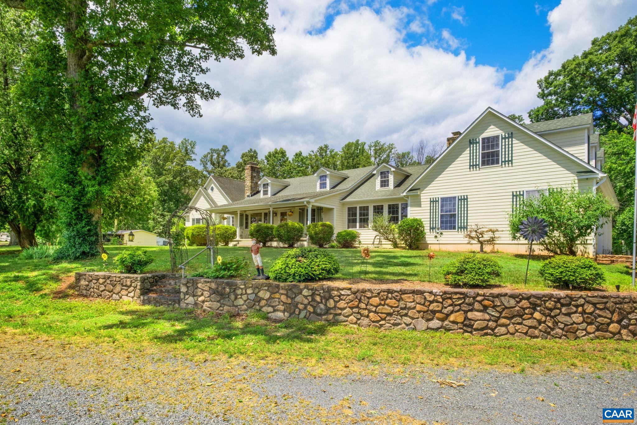 295 FAIRGROUND RD